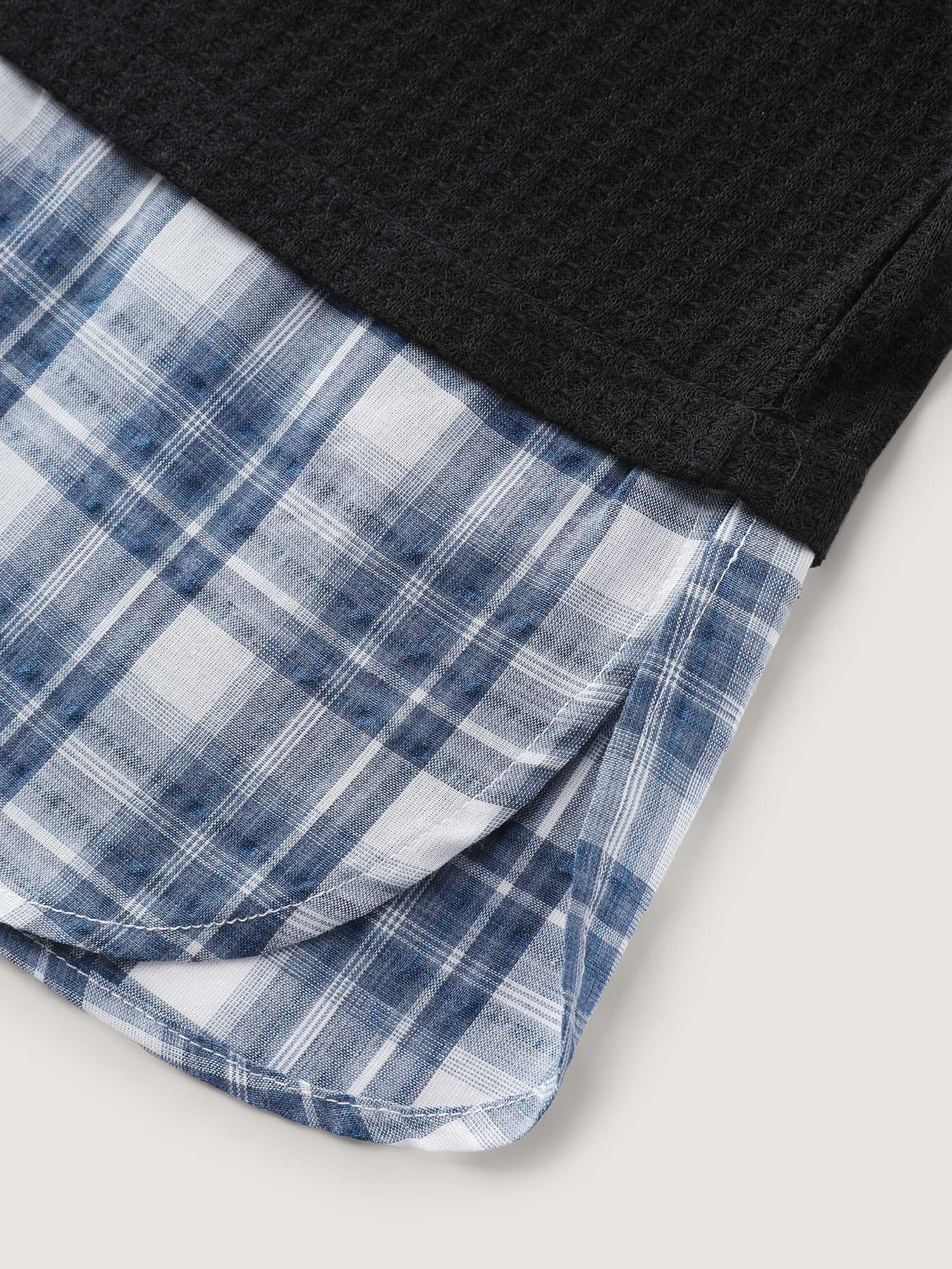 2-in-1 Checkered T-Shirt - Image 7