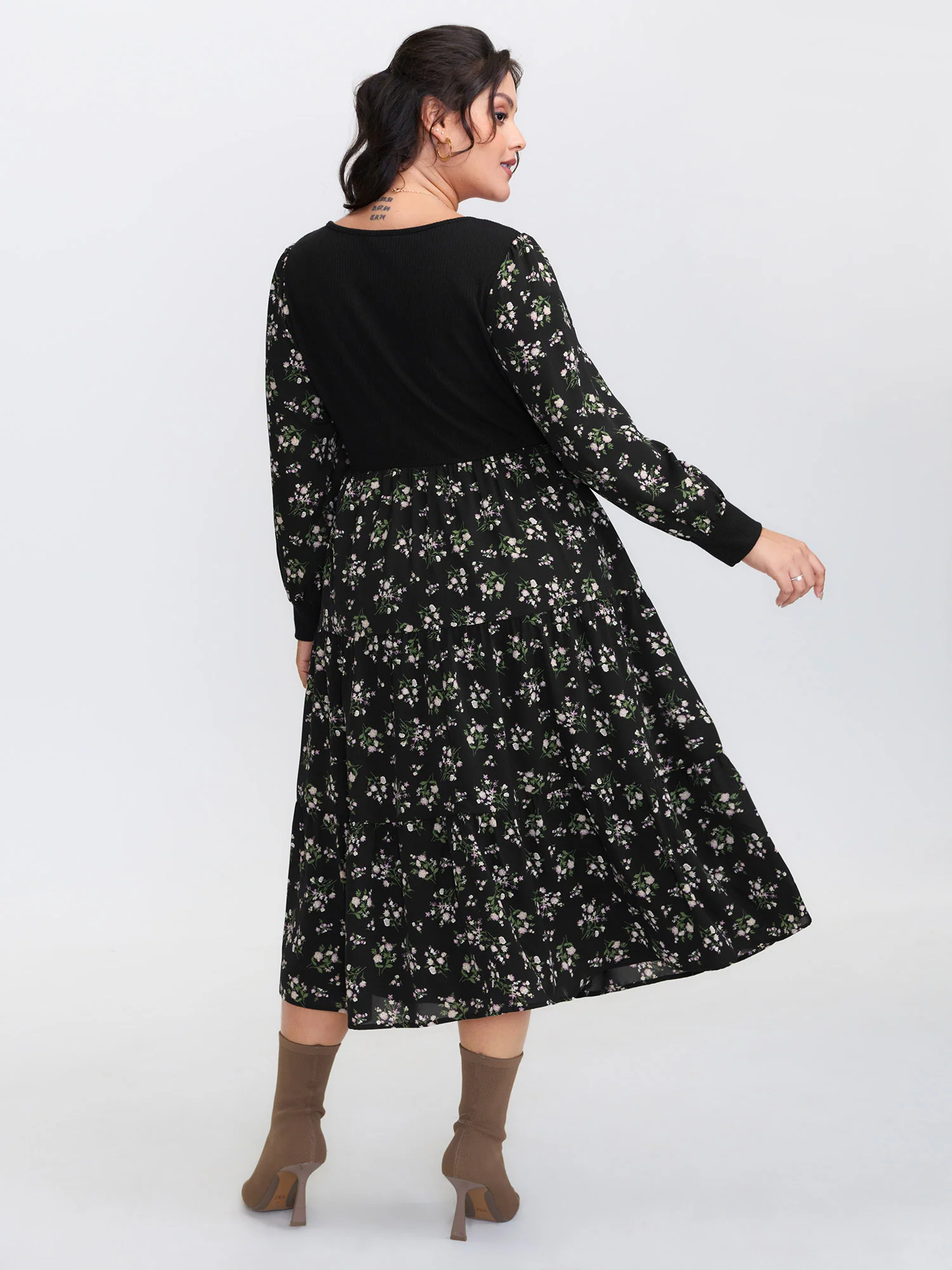 2-in-1 Floral Ruched Midi Dress - Image 4