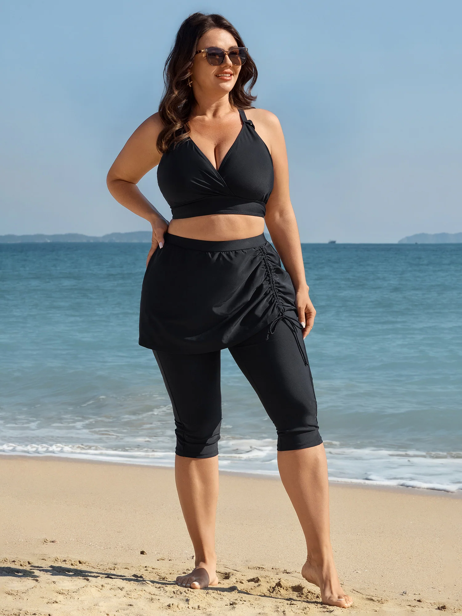 2-in-1 Knotted Pockets Swim Bottoms - Image 3