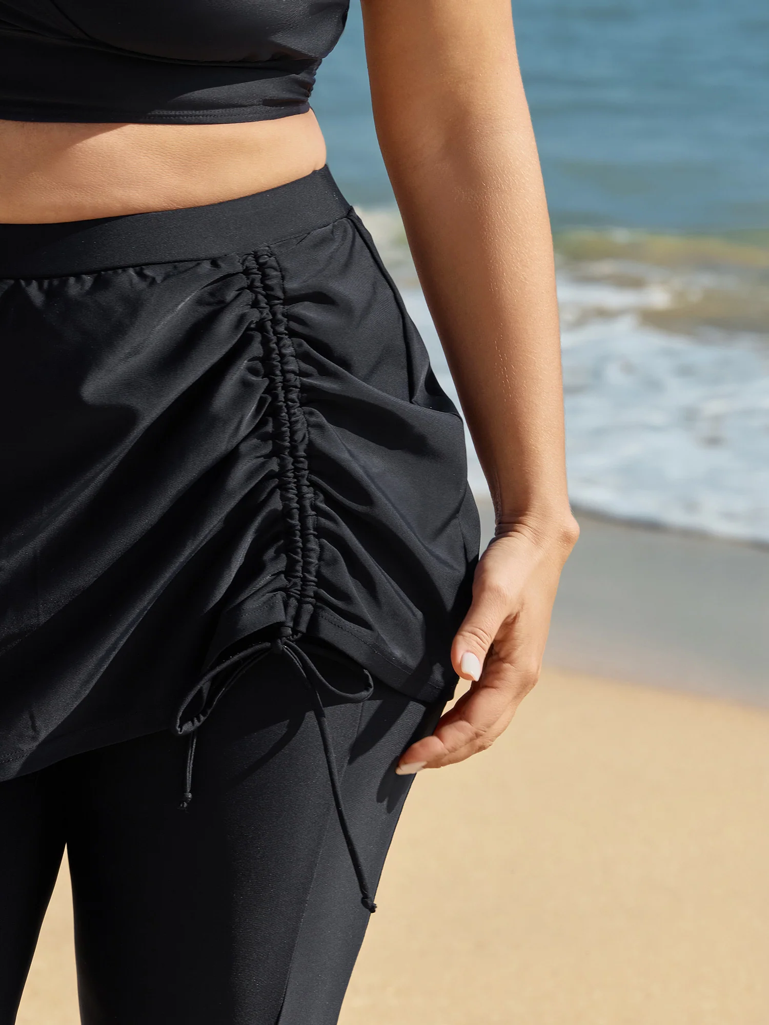 2-in-1 Knotted Pockets Swim Bottoms - Image 4