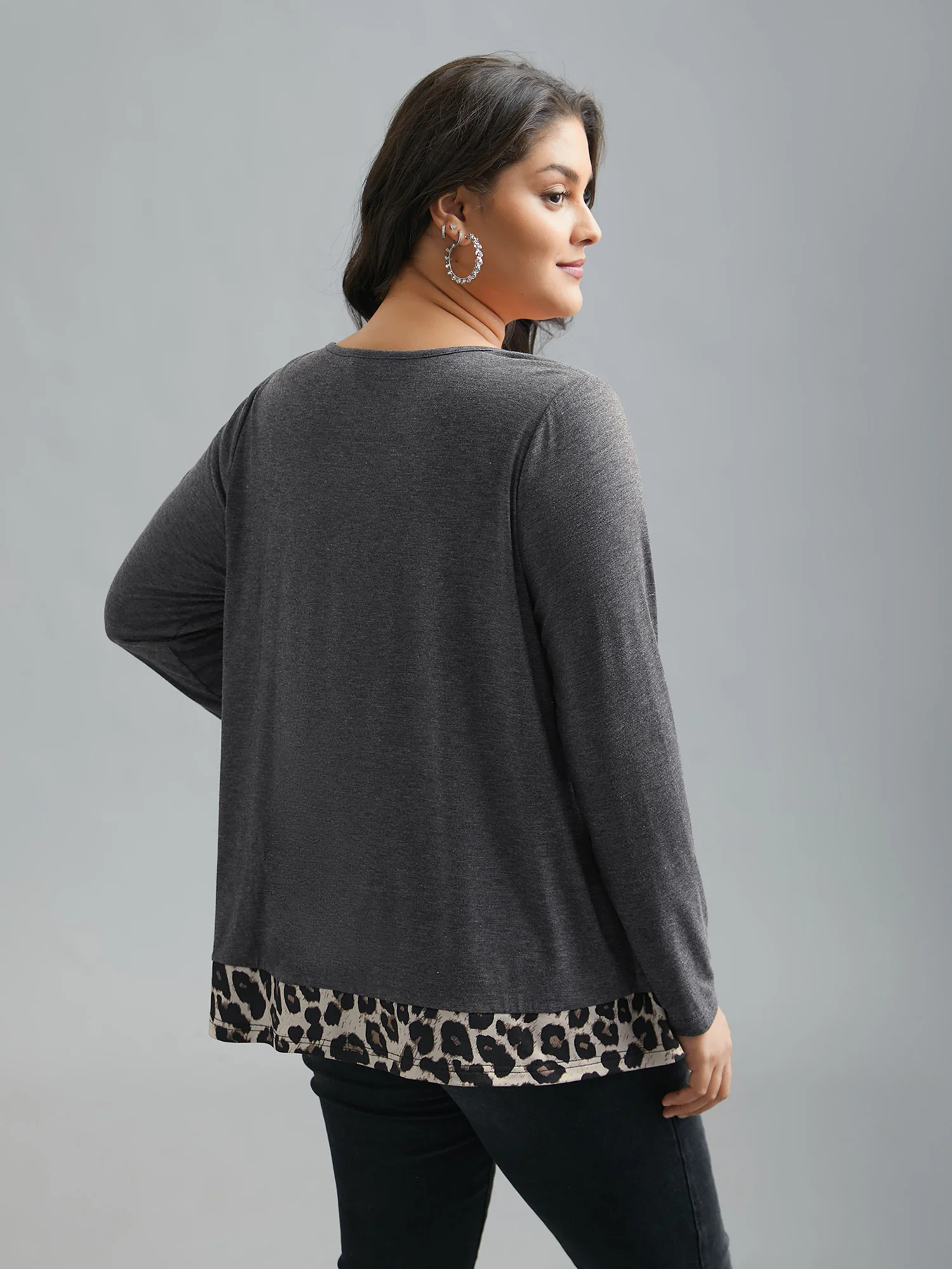 2-in-1 Leopard Print Spliced Knit Top - Image 4