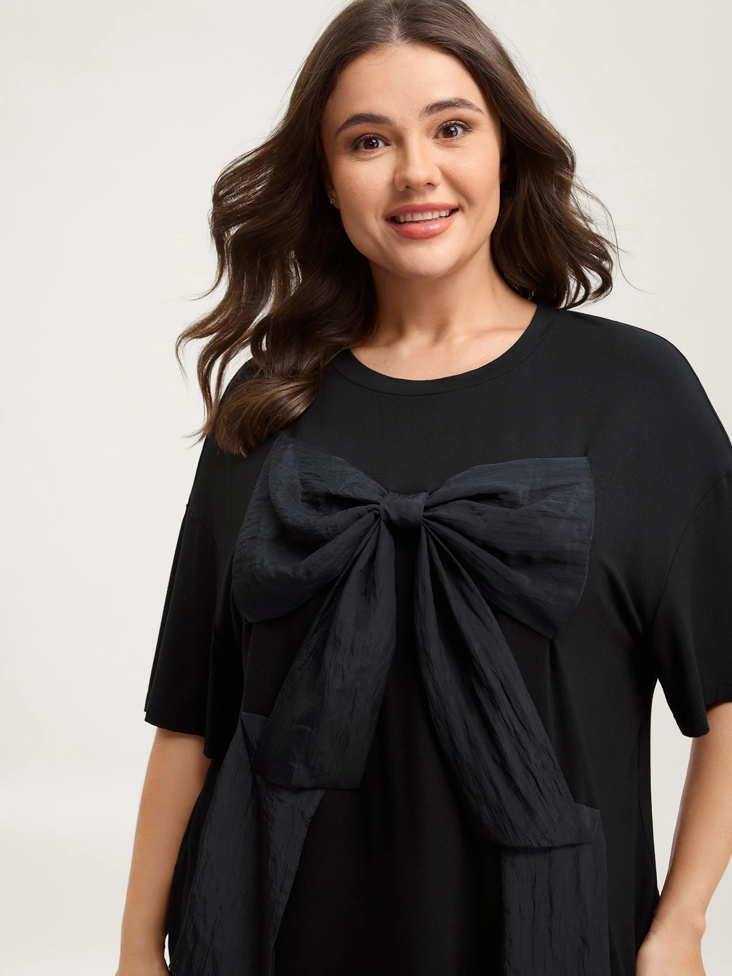 3D Bow-Tie Front Supersoft T-Shirt - Image 2