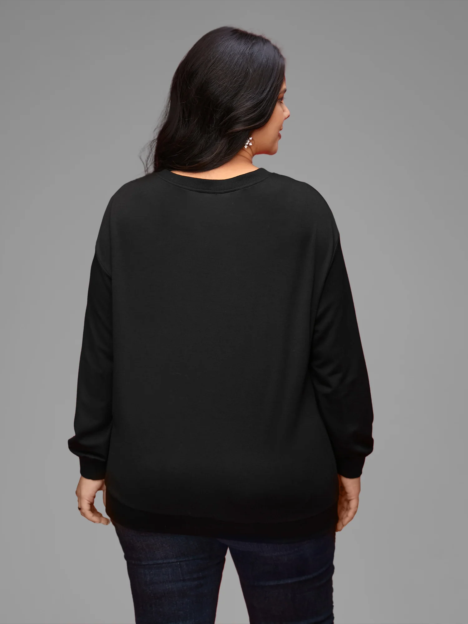 3D Dots Round Neck Relaxed Fit Sweatshirt - Image 5
