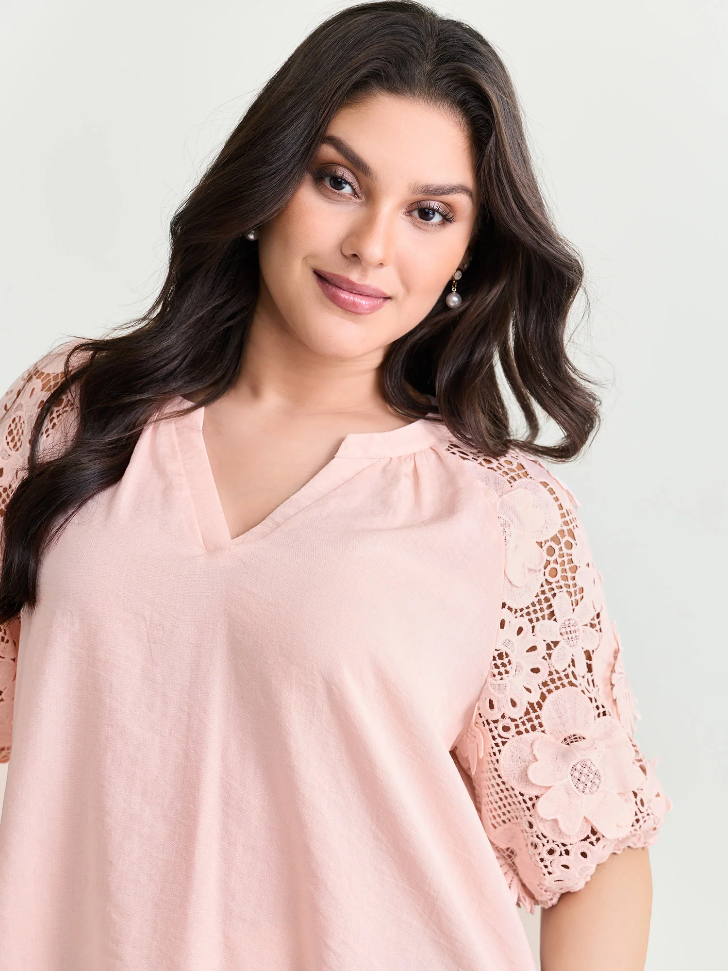 3D Floral Sleeve Spliced Flowy Blouse - Image 10
