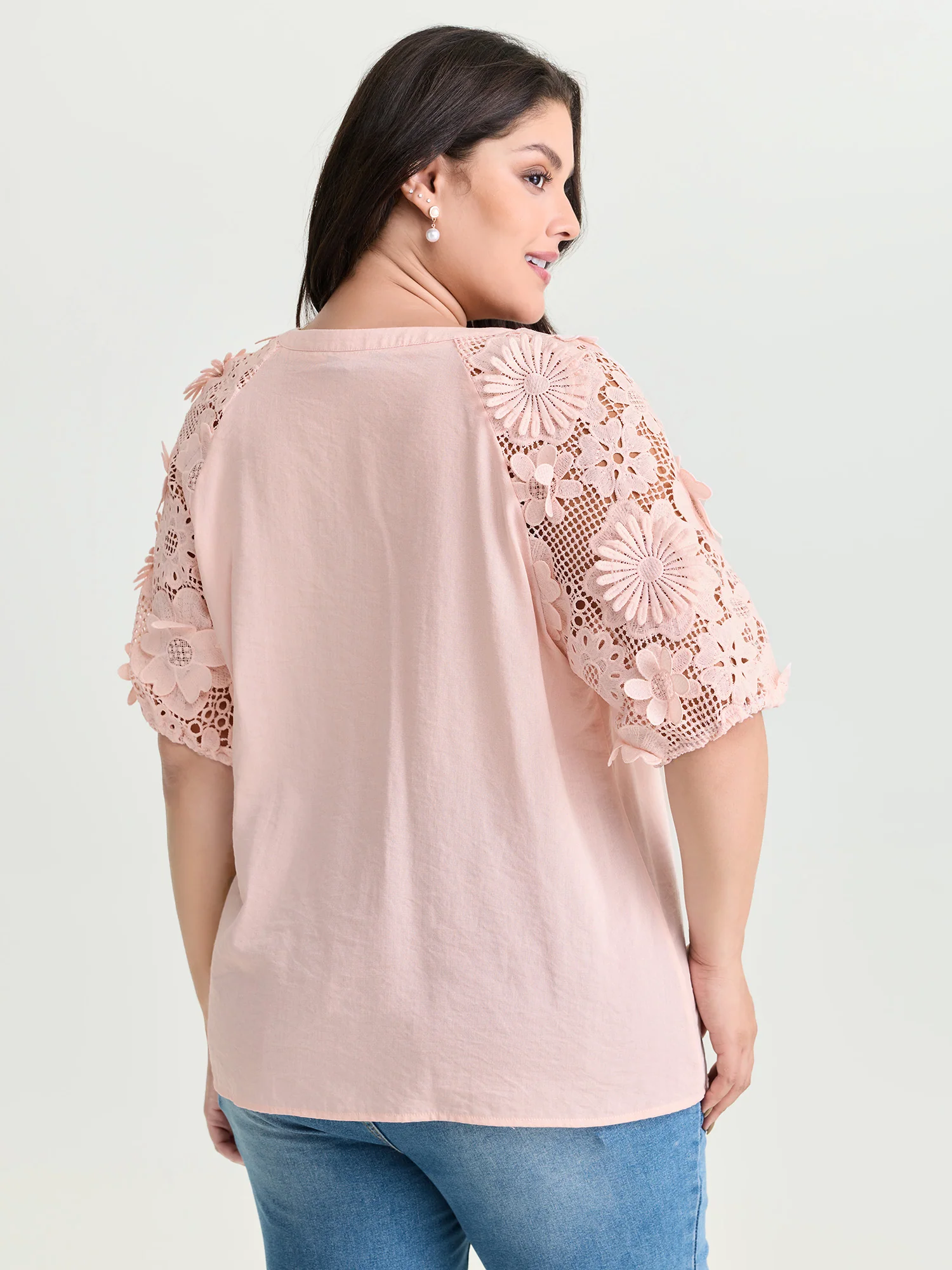 3D Floral Sleeve Spliced Flowy Blouse - Image 12