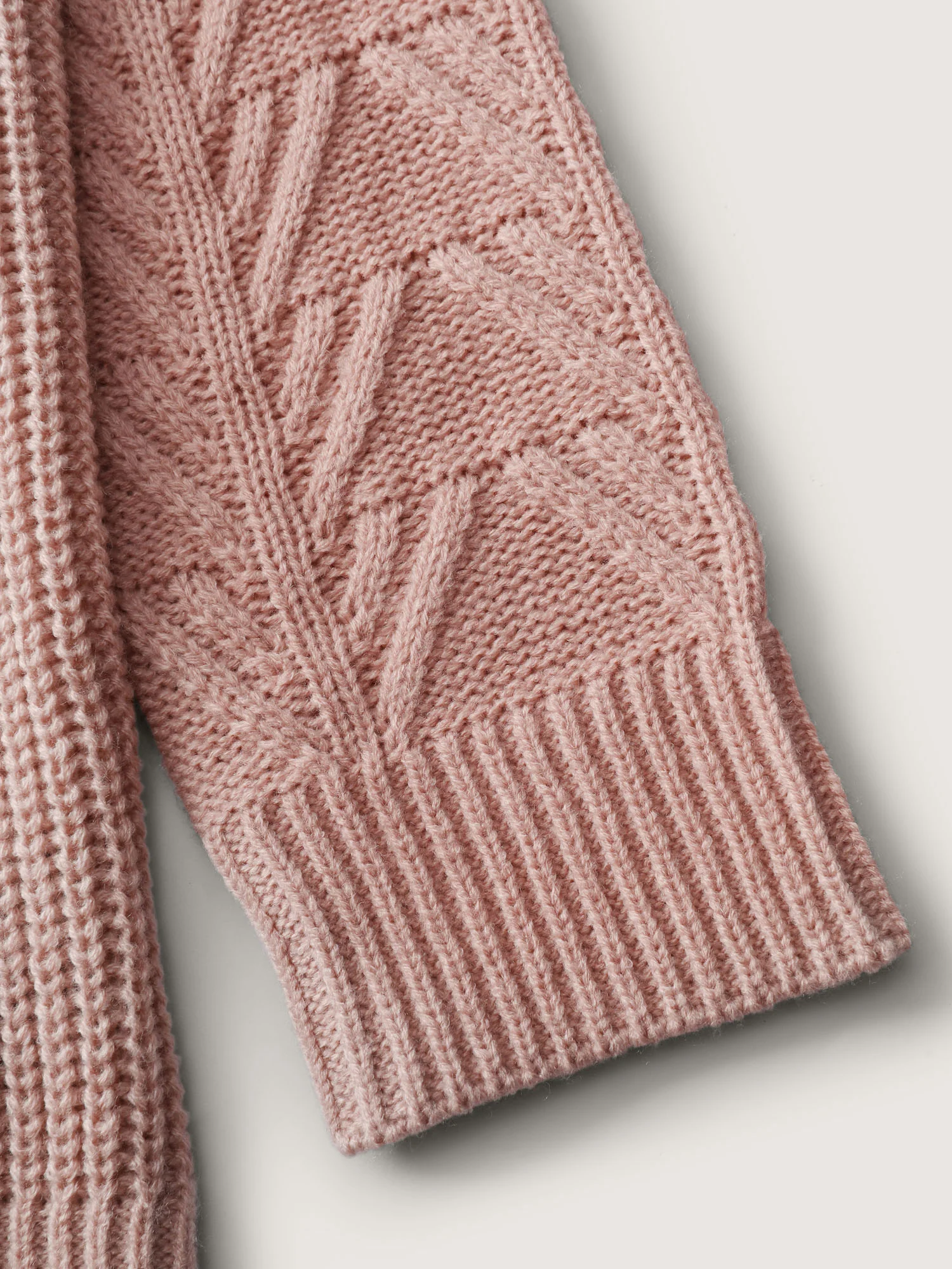 3D Floral Textured Pullover - Image 5