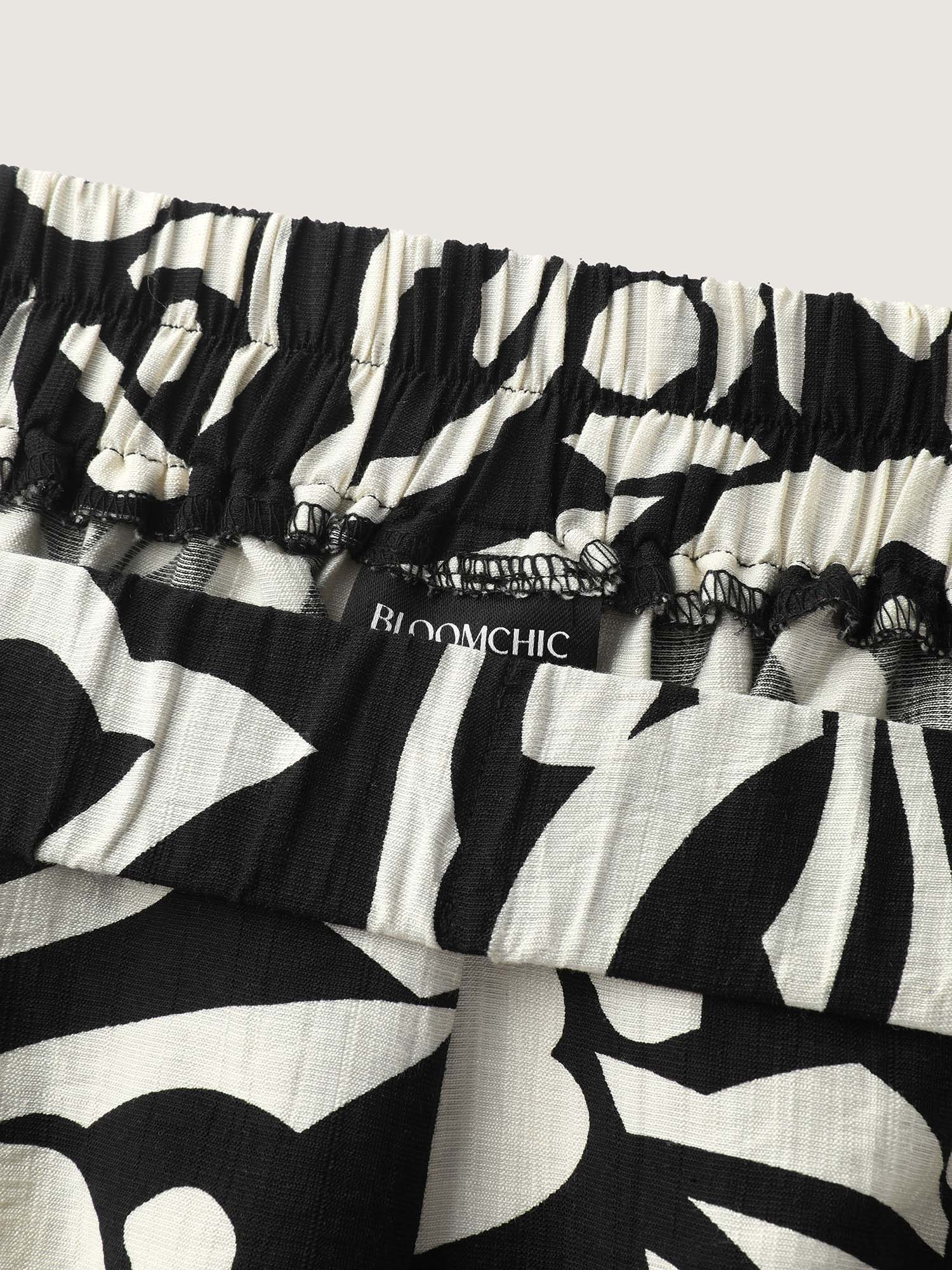 Abstract Floral Print Wide-Leg Pants - Image 6