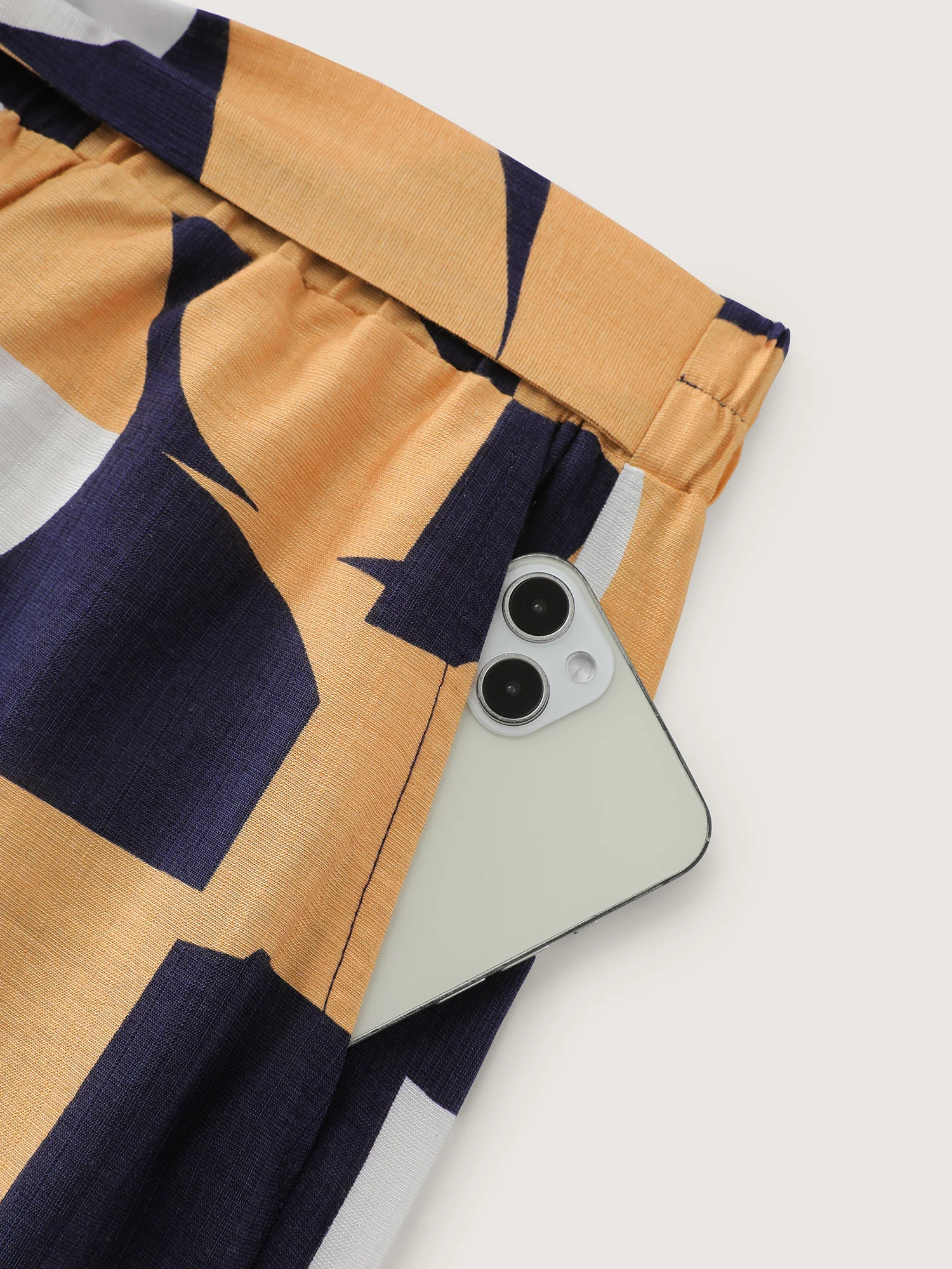 Abstract Print Belted Wide-Leg Pants - Image 7