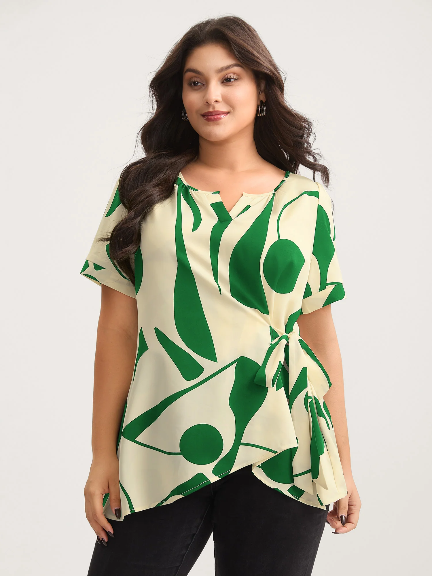Abstract Print Knotted Blouse - Image 12