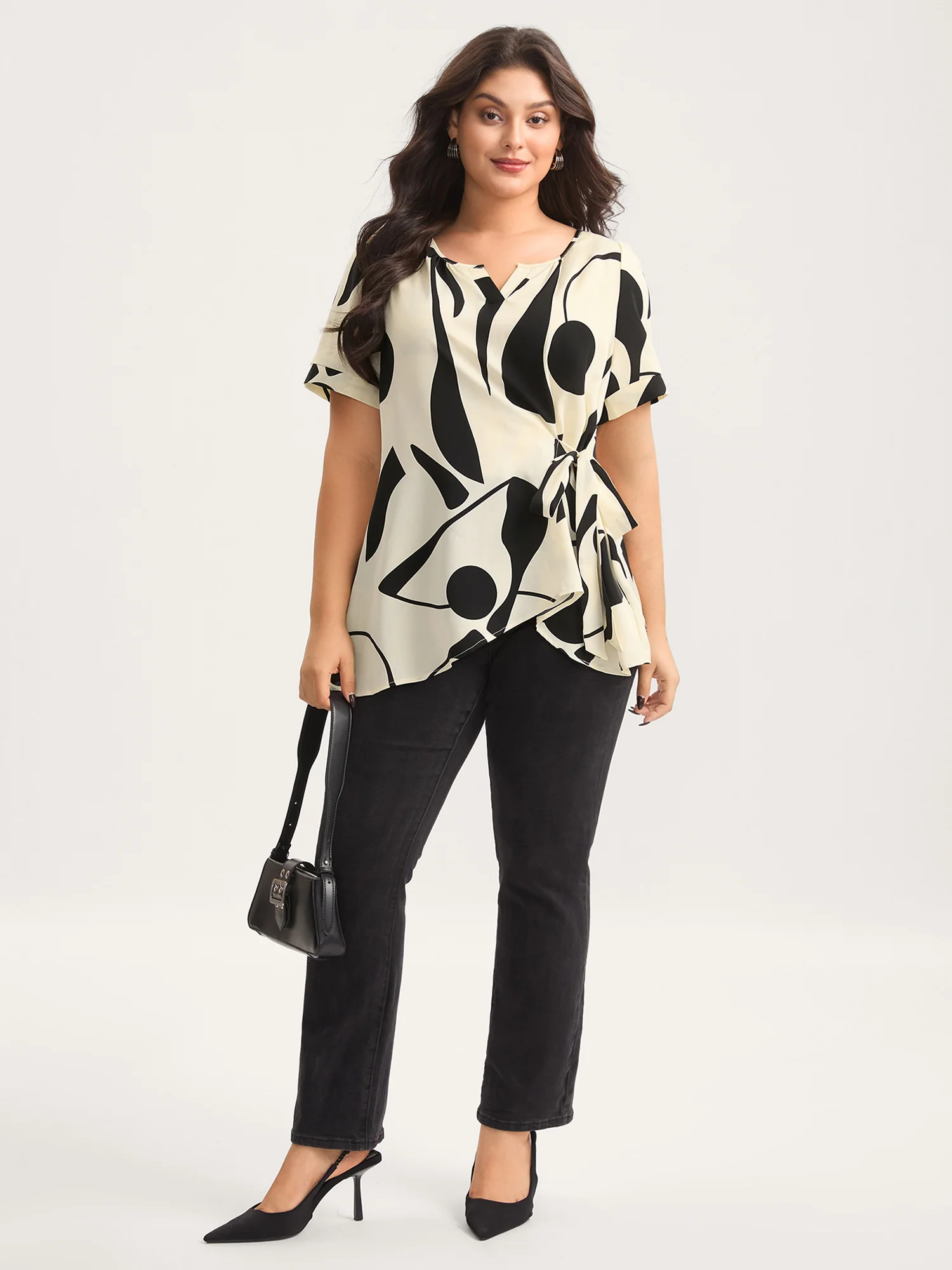 Abstract Print Knotted Blouse - Image 3