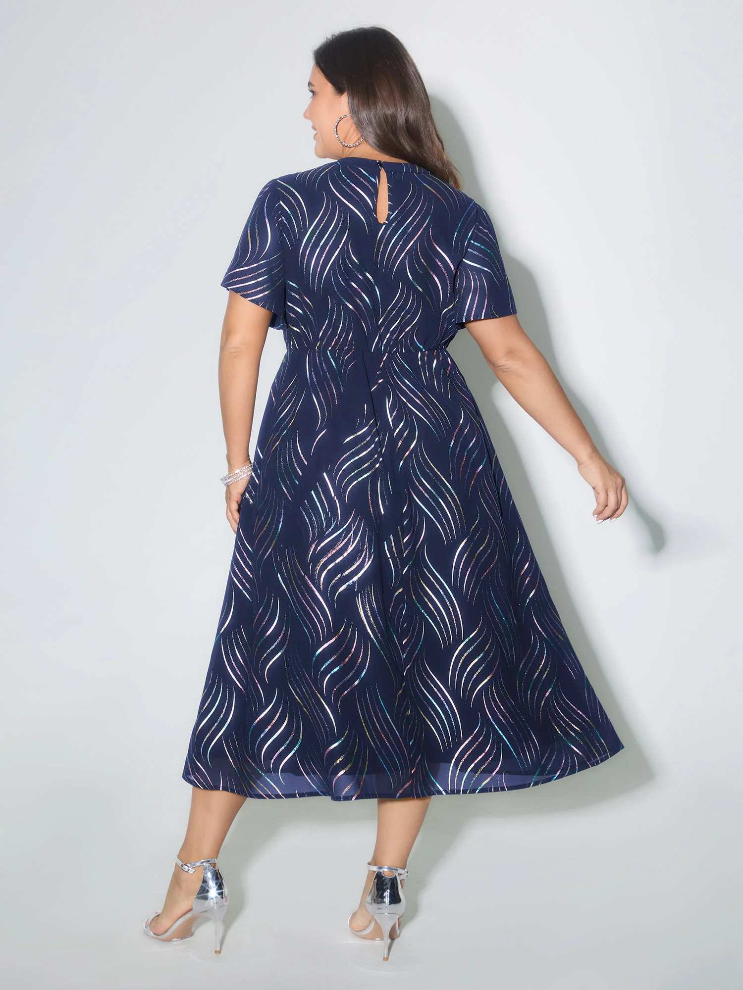 Abstract Print Twisted Neckline Midi Dress - Image 11