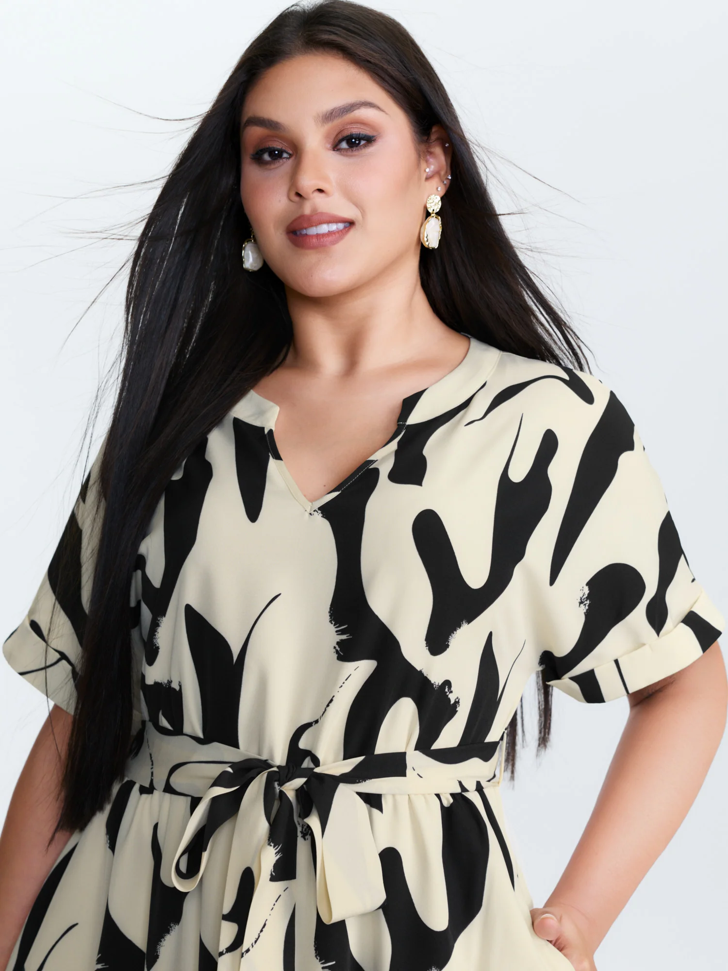 Abstract Print Waist-Tie Midi Dress - Image 2