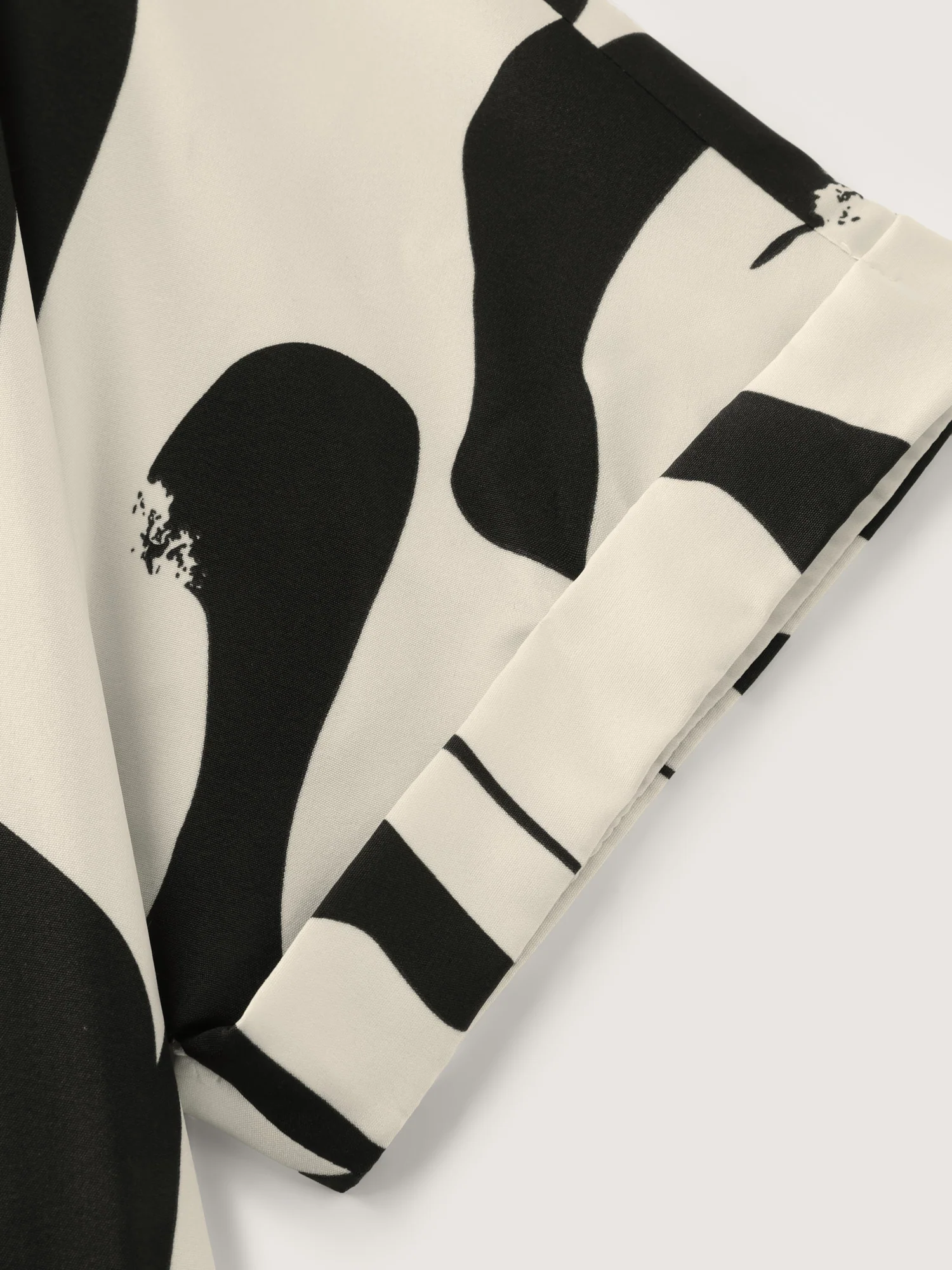 Abstract Print Waist-Tie Midi Dress - Image 5