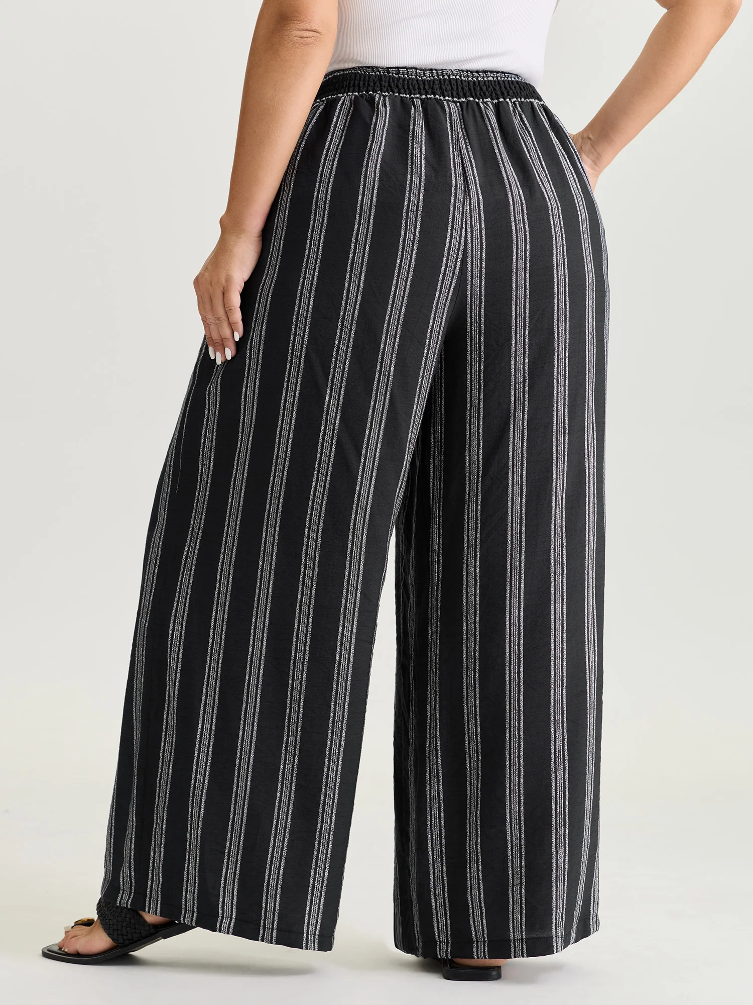 Abstract Striped Drawstring Shirred Waist Pants - Image 5