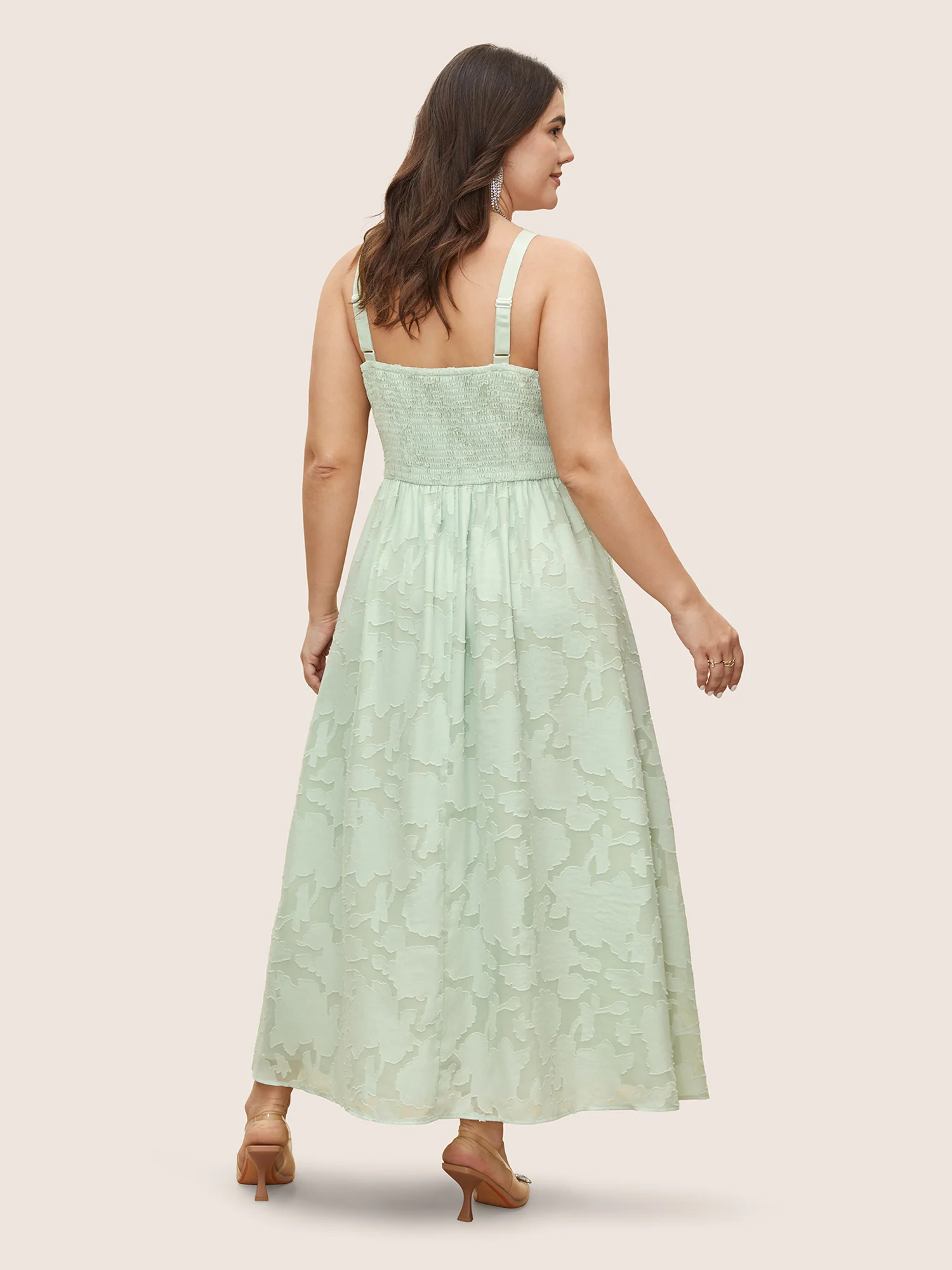 Abstract Textured Shirred Pocket Dress - Image 4