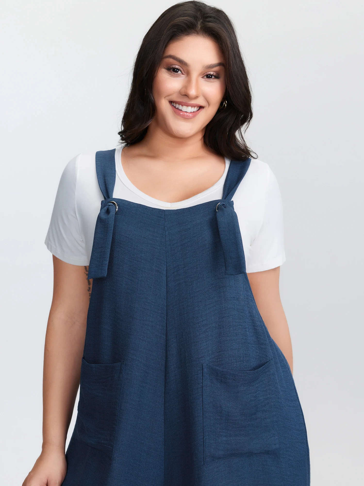 Adjustable Curvy Hem Pockets Overall Jumpsuit - Image 2