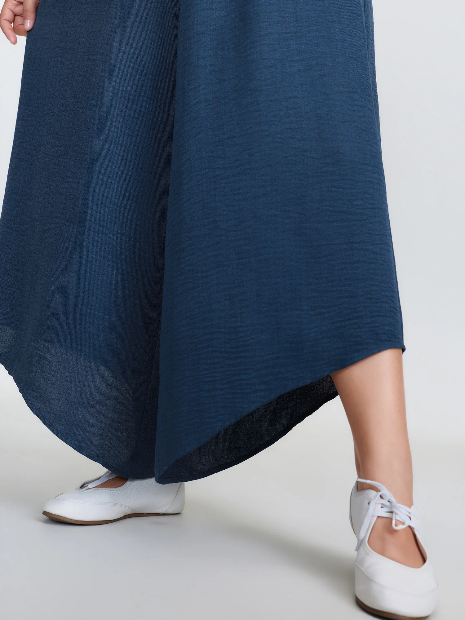 Adjustable Curvy Hem Pockets Overall Jumpsuit - Image 4