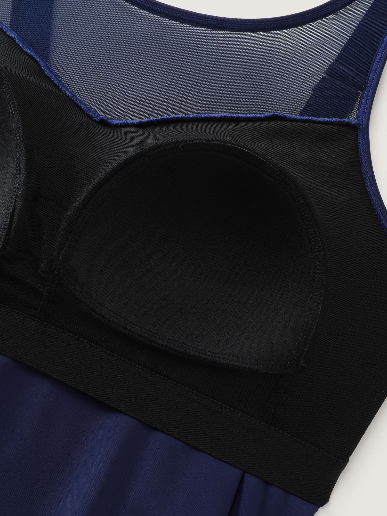 Adjustable Curvy Hem Spliced Swim Top - Image 7