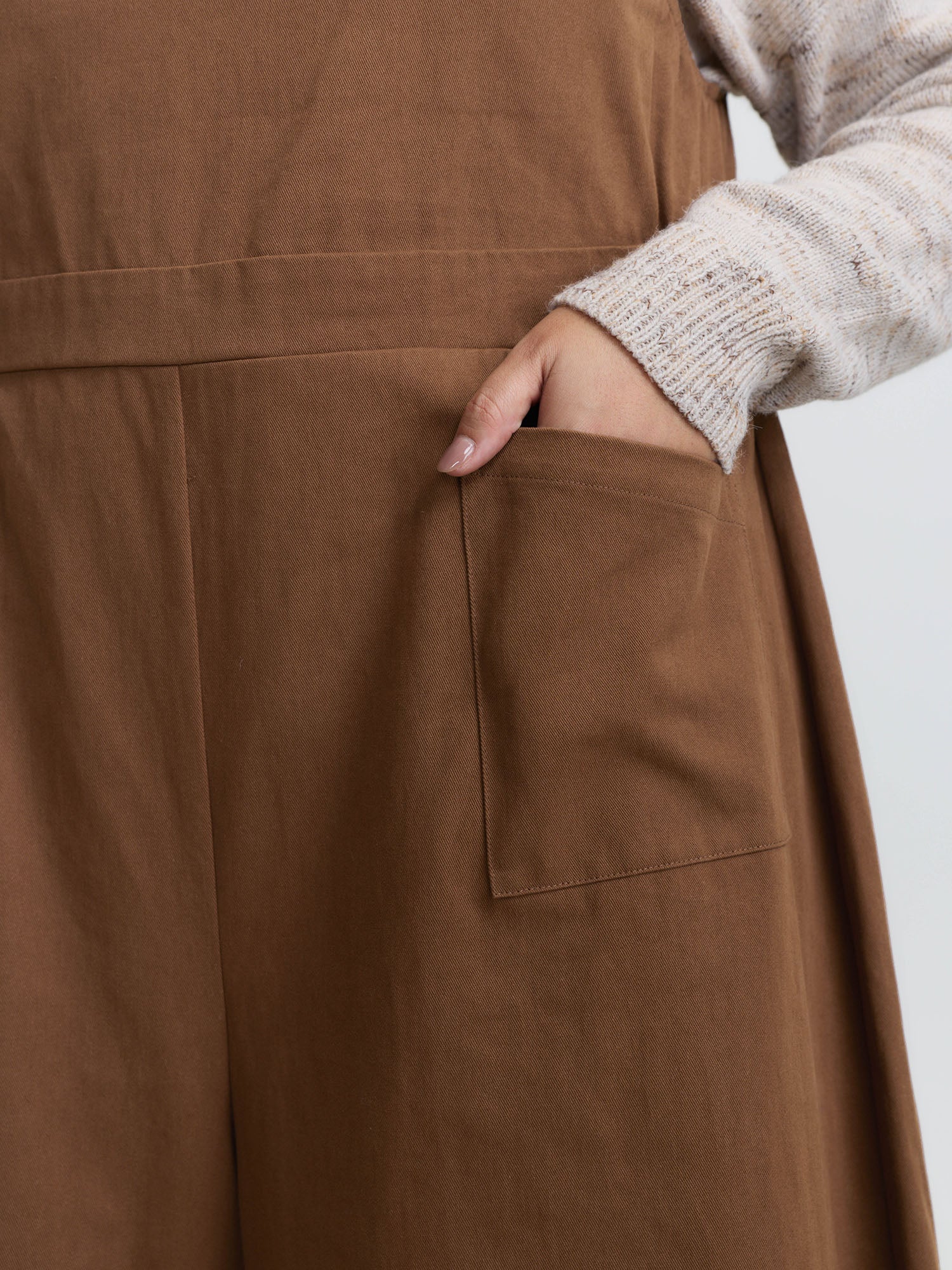 Adjustable Overall Strap Wide-Leg Jumpsuit - Image 4