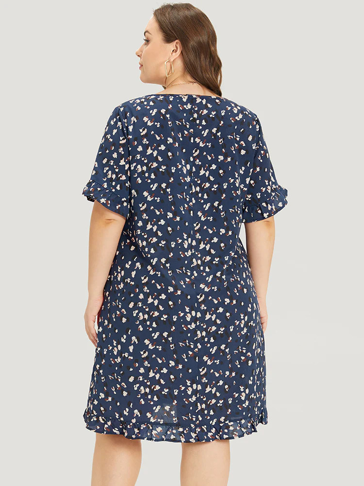 Allover Print Pocket Flutter Trim Dress - Image 7