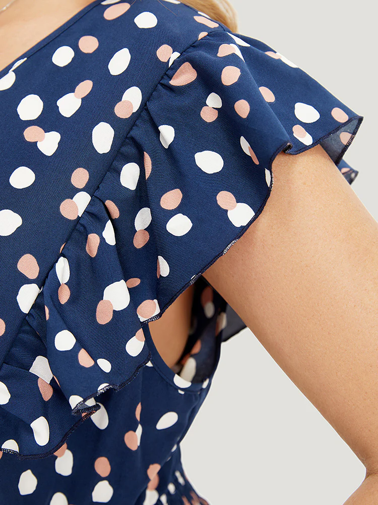 Allover Print Pocket Wrap Flutter Cap Sleeve Dress - Image 9