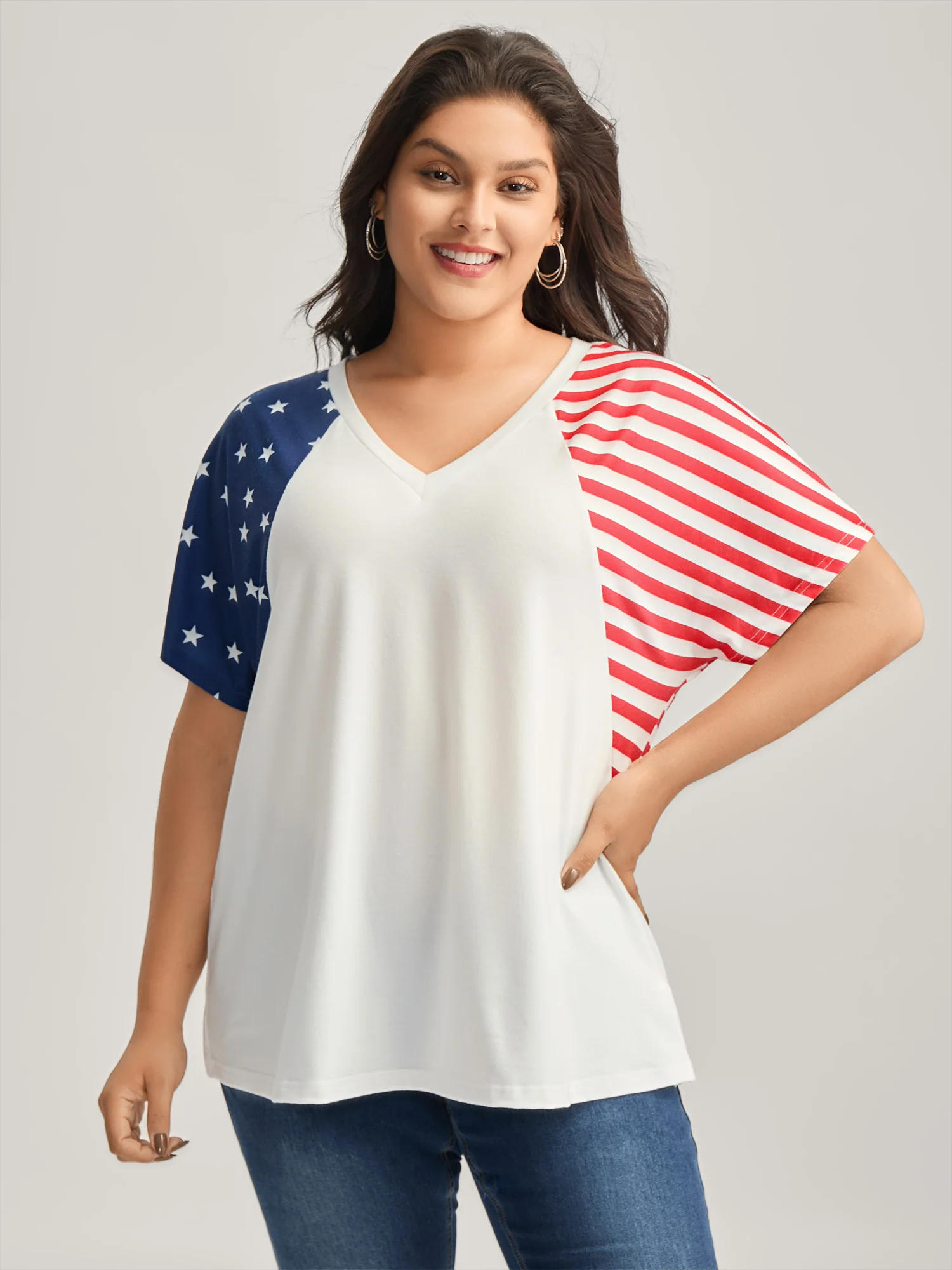 American Flag Print V-Neck T-Shirt - Image 3