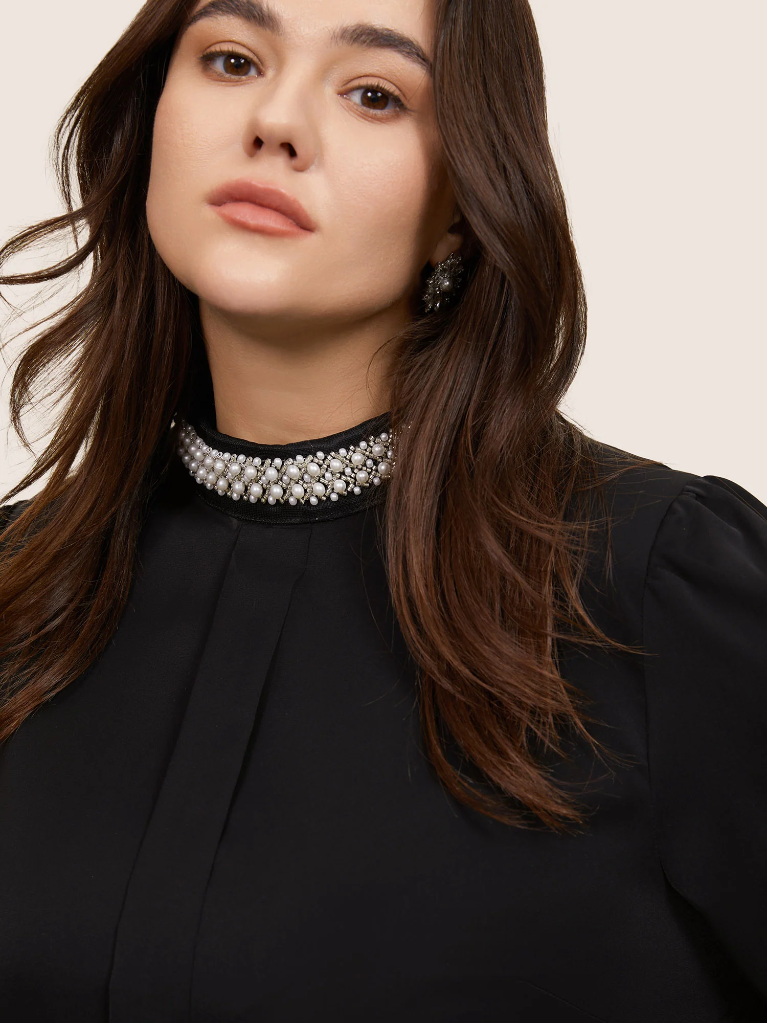 Anti-Wrinkle Pearl Beaded Contrast Webbing Blouse - Image 3