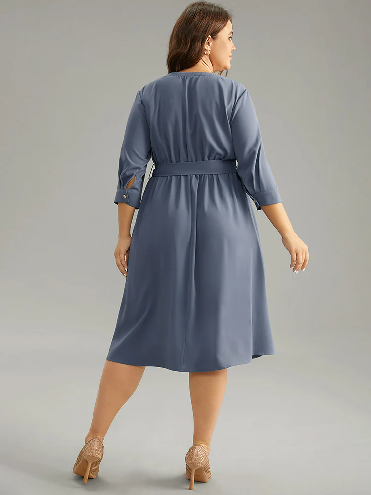 Anti-Wrinkle Solid Belted Pleated Keyhole Dress - Image 3