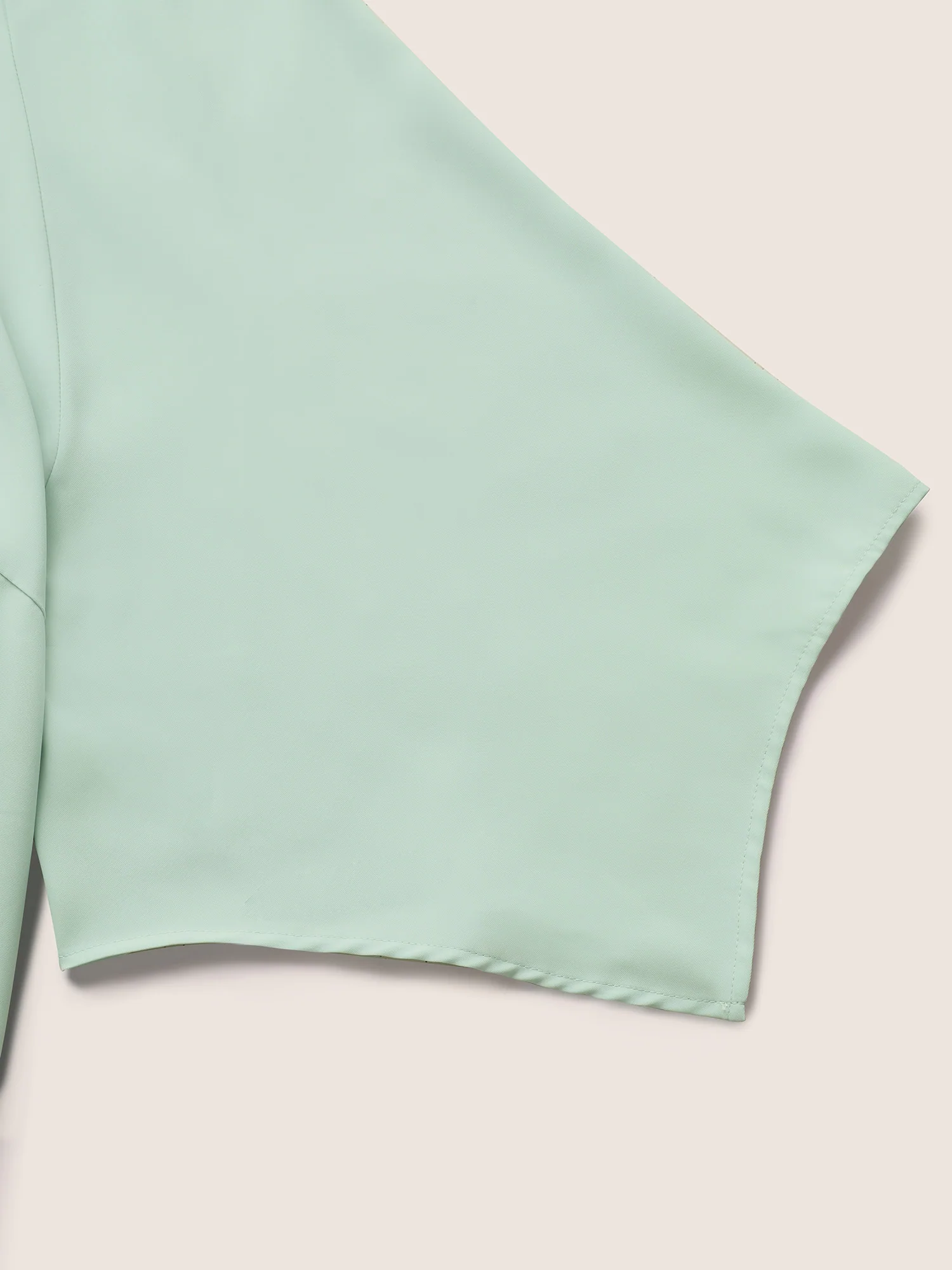 Solid Raglan Sleeve Keyhole Button Up Blouse - Image 7