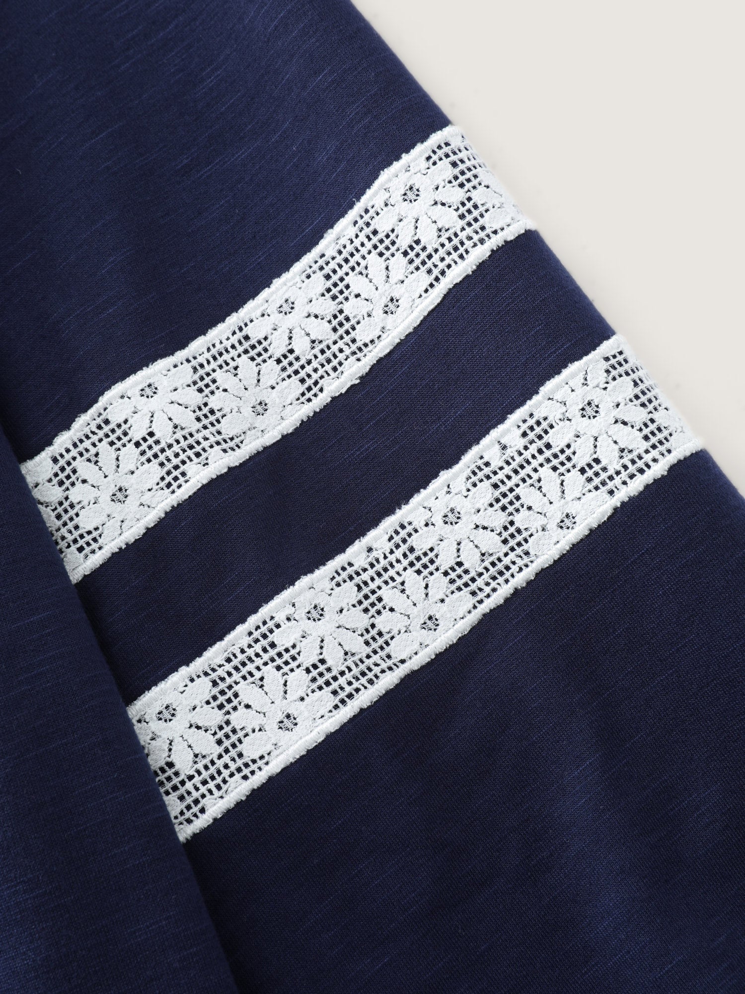 Applique Embroidery Stretchy Sweatshirt - Image 7
