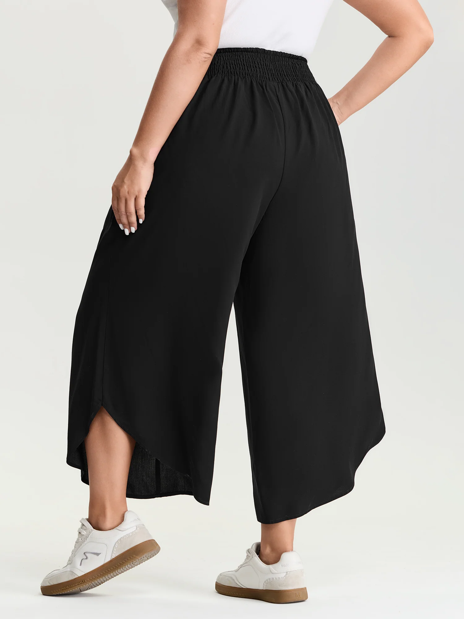 Arc Hem Breezy Feel Pants - Image 5