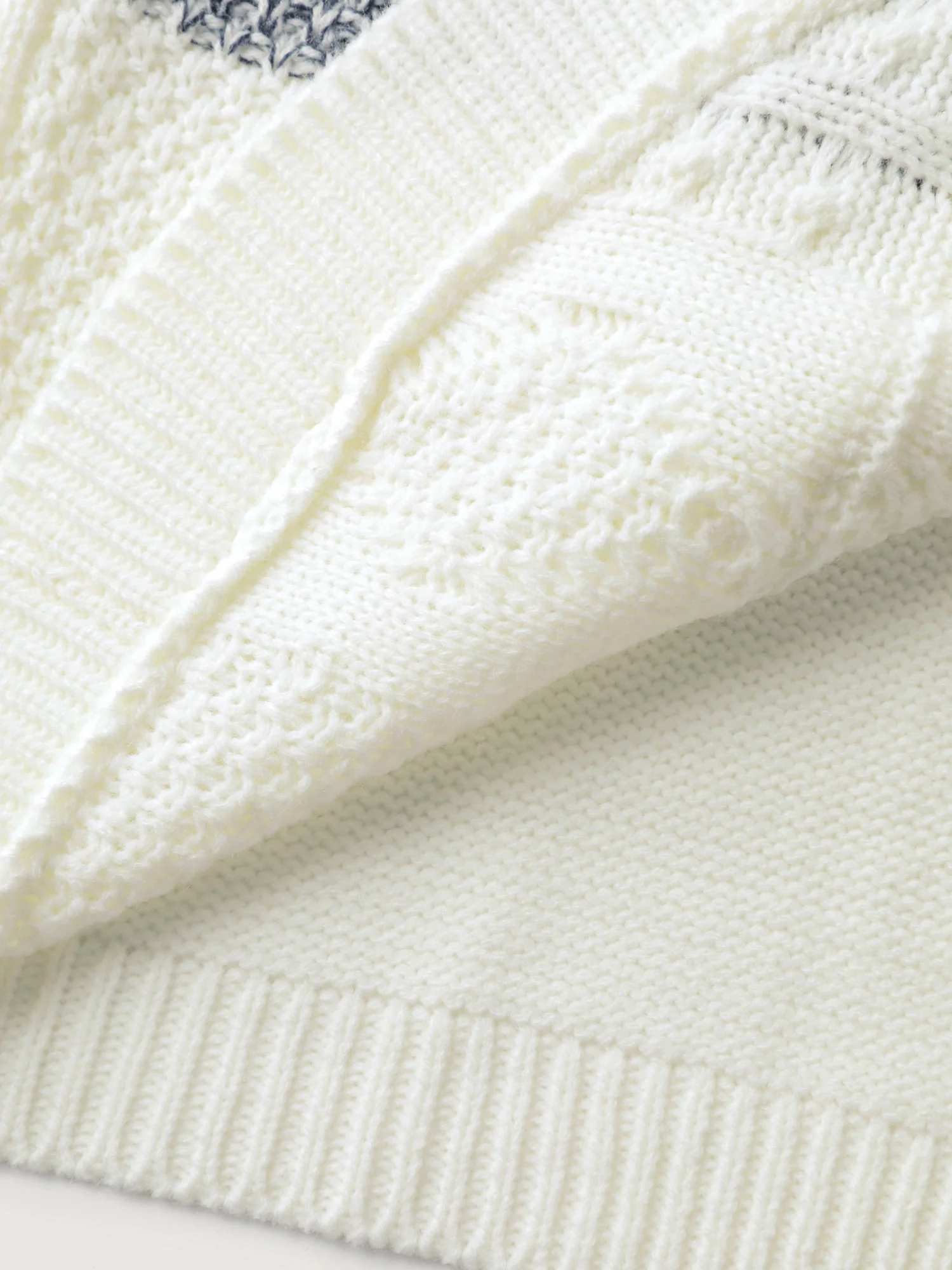Arc-Hem Ombre Gradient Knit Cardigan - Image 7