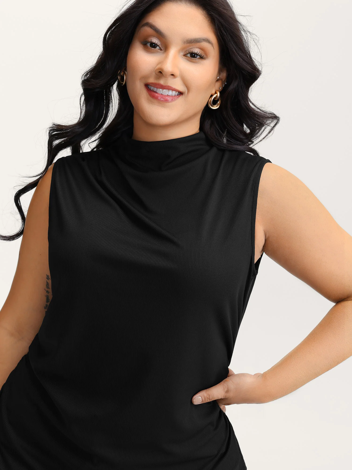 Asymmetric Gathered Fitted Vest - Image 2