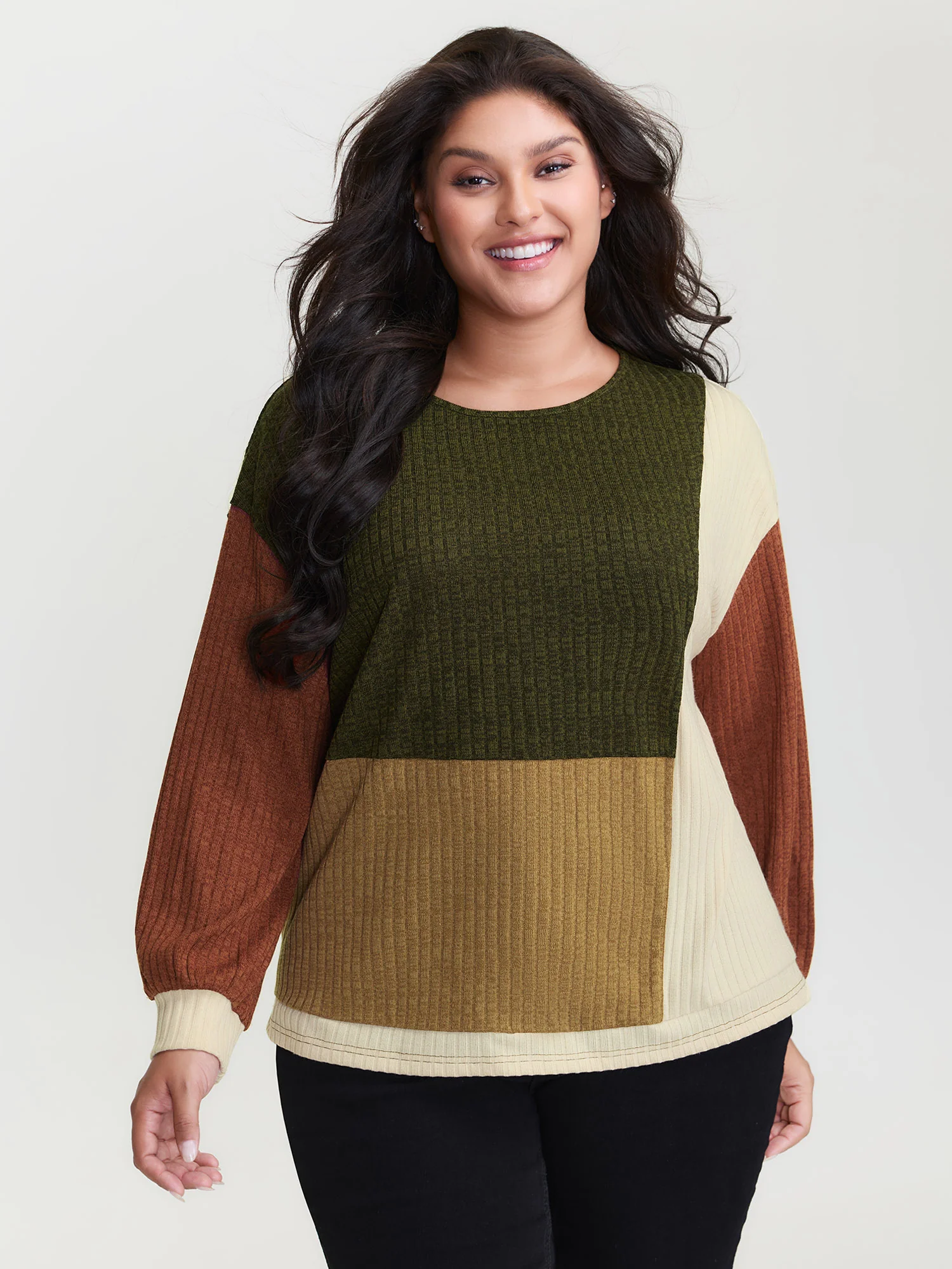 Asymmetrical Colorblock Textured T-Shirt - Image 2