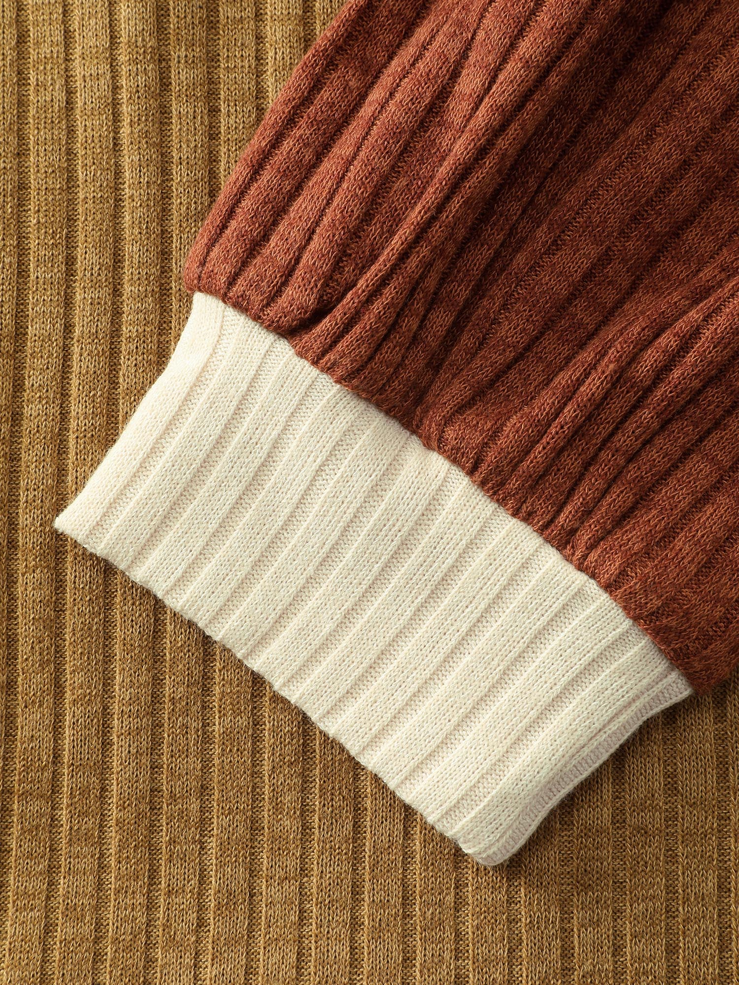Asymmetrical Colorblock Textured T-Shirt - Image 7