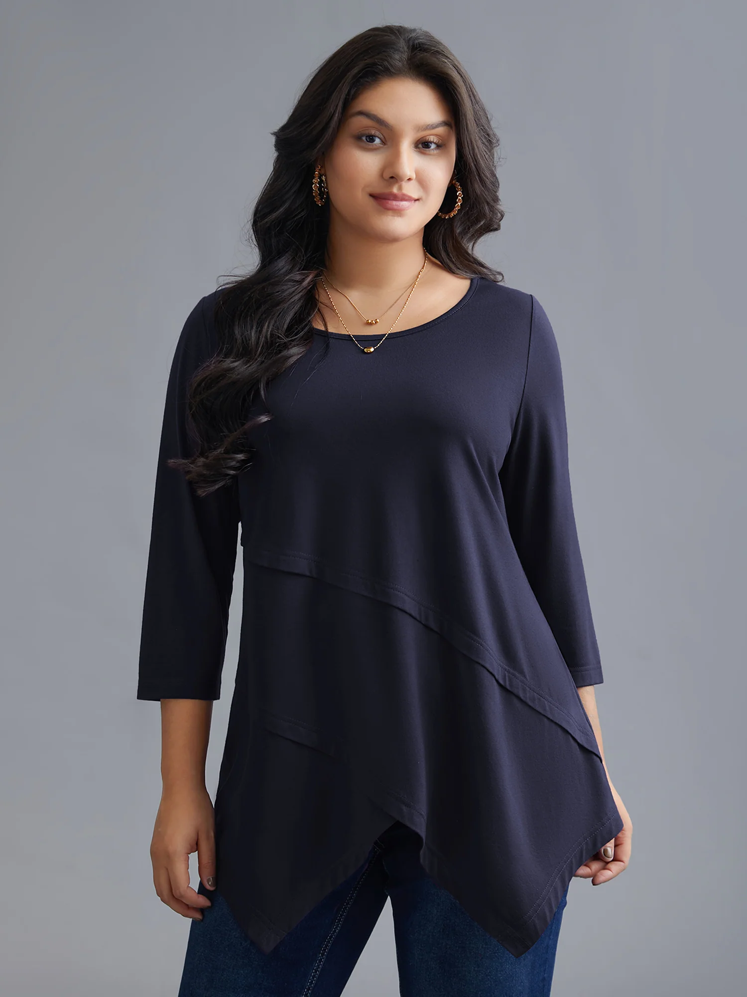 Asymmetrical Hem Overlap Long T-shirt - Image 13