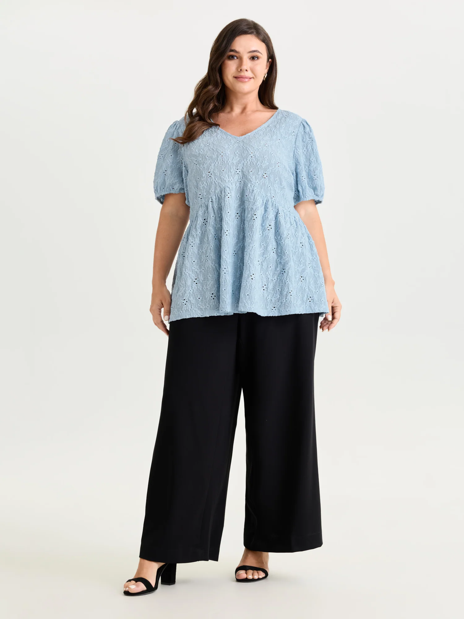Back Bow Tie Textured Top - Image 18