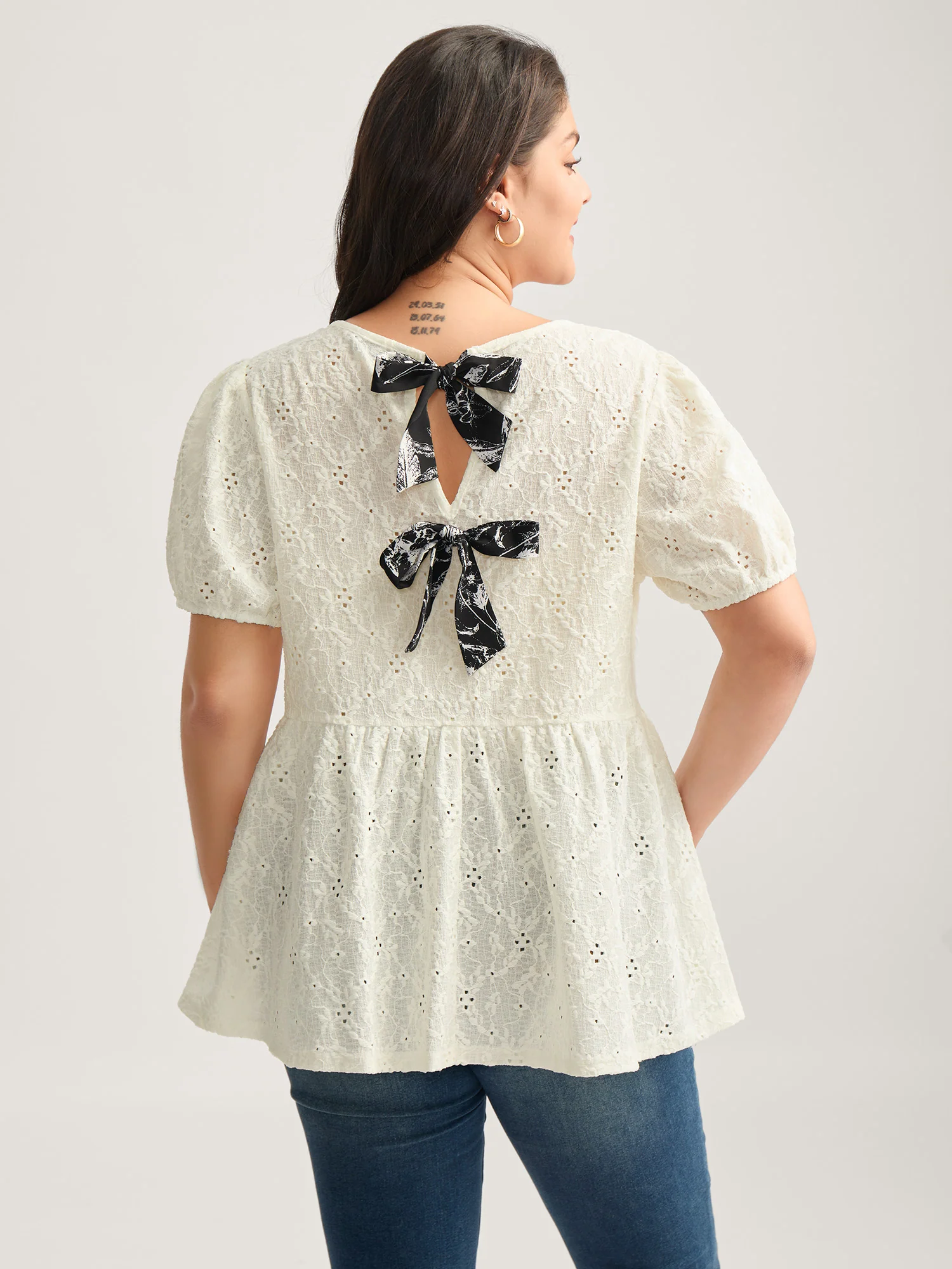 Back Bow Tie Textured Top - Image 23