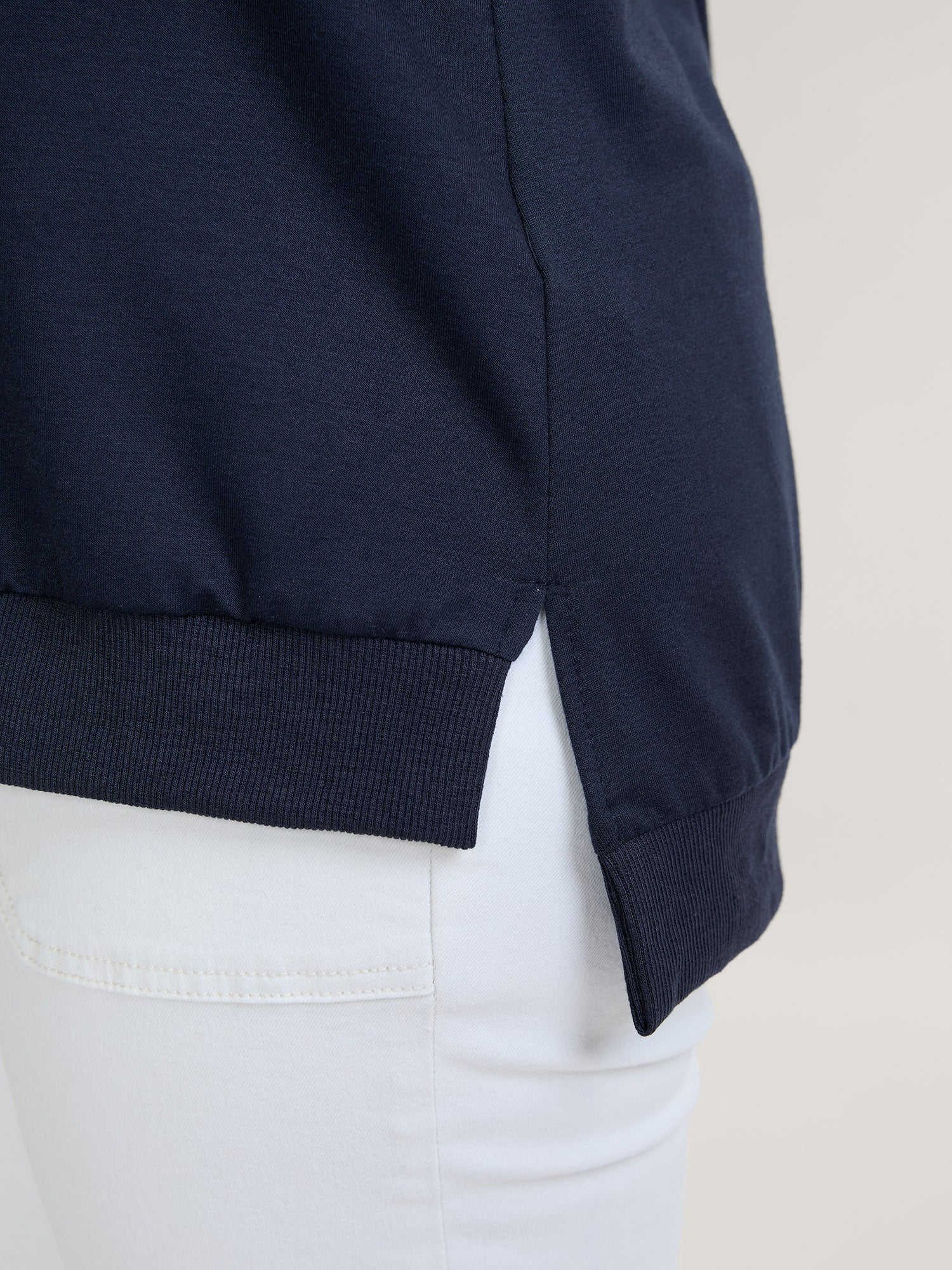 Back Silk Scarf Bow-Tie Detachable Sweatshirt - Image 5
