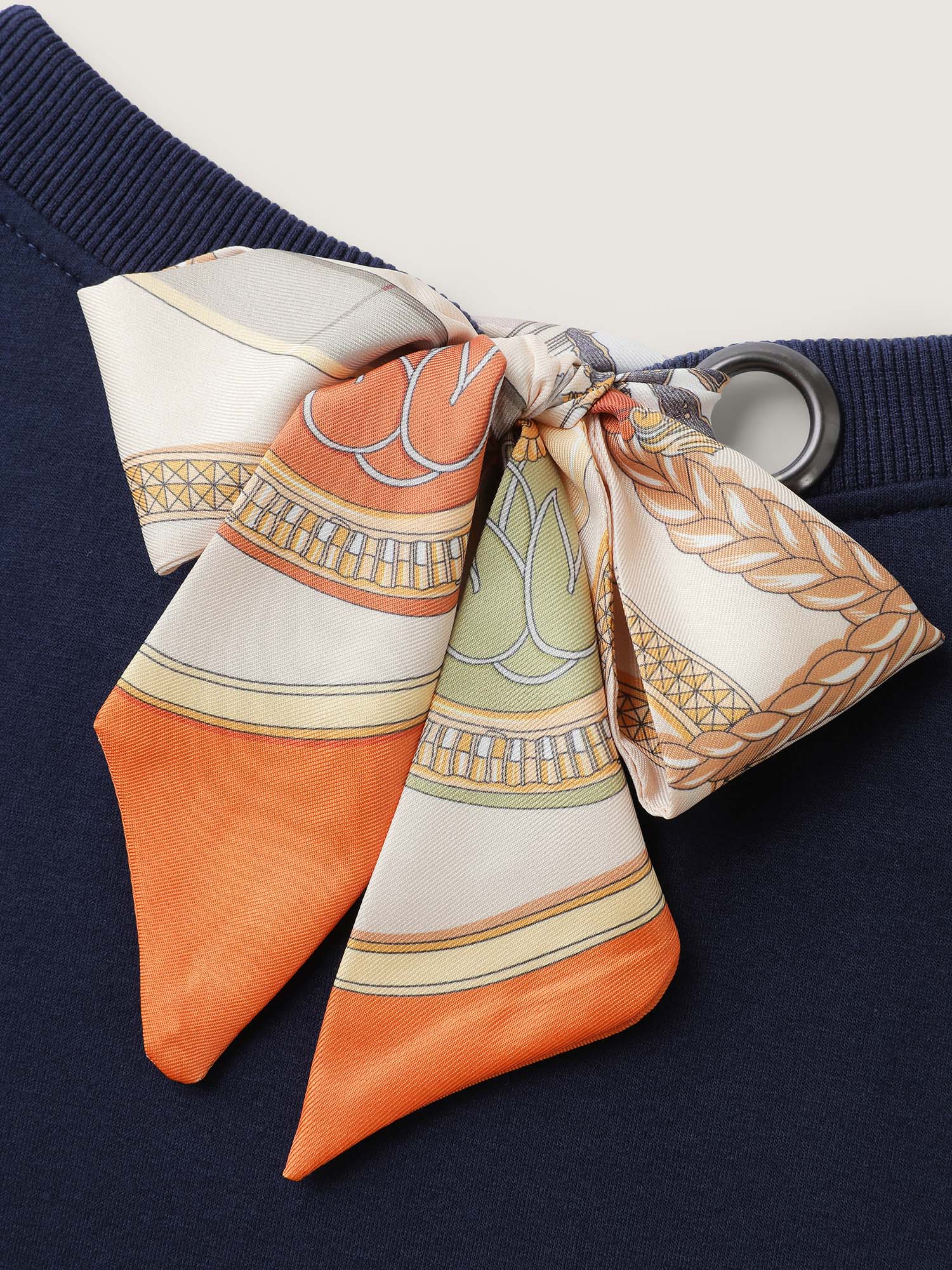 Back Silk Scarf Bow-Tie Detachable Sweatshirt - Image 7