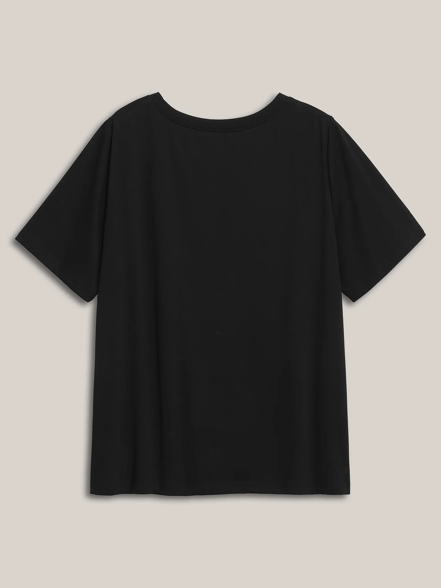 Backyard Flowers Pattern V-Neck T-Shirt - Image 3