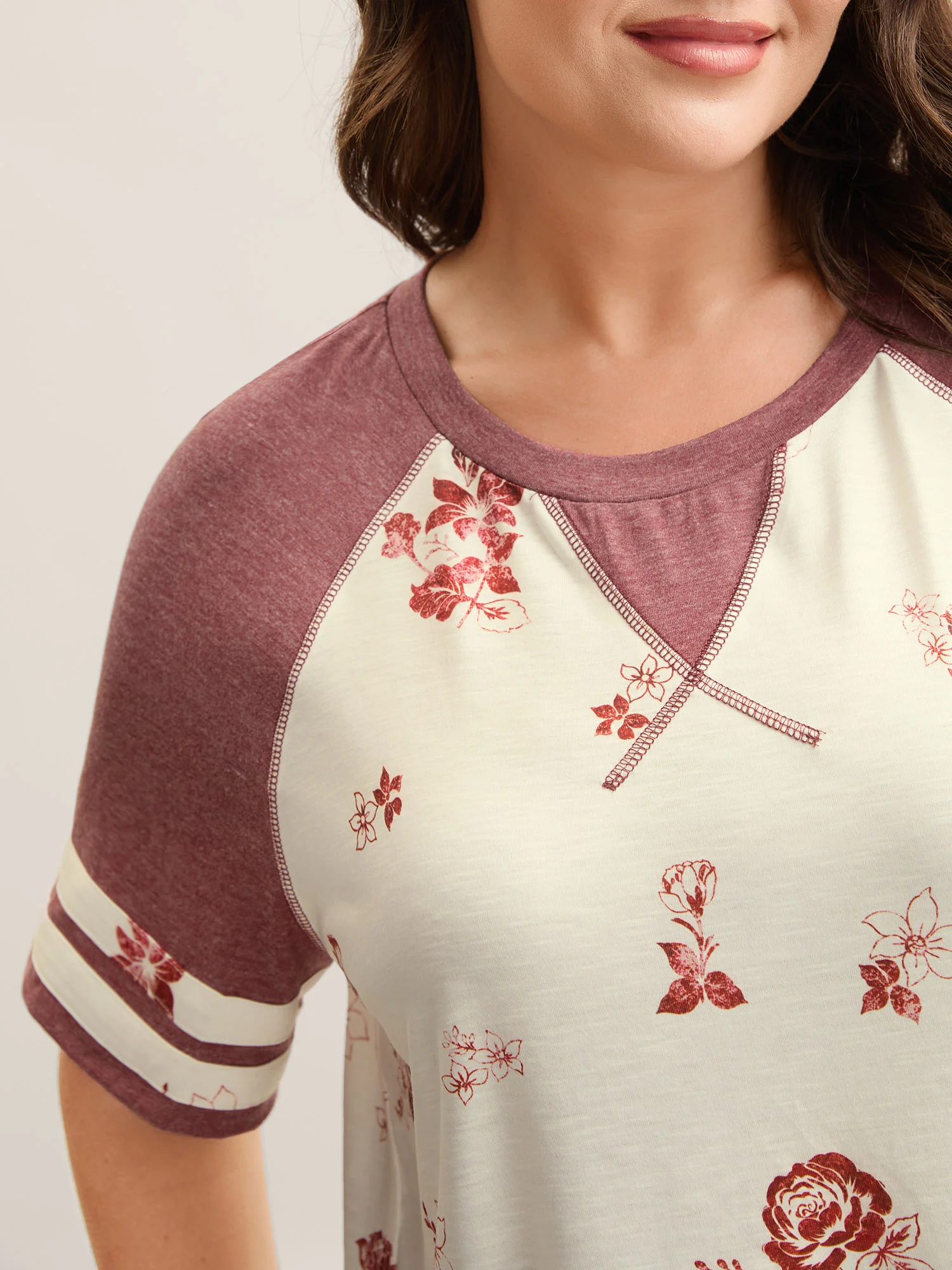 Bamboo Stretchy Color Contrast Printed T-Shirt - Image 4