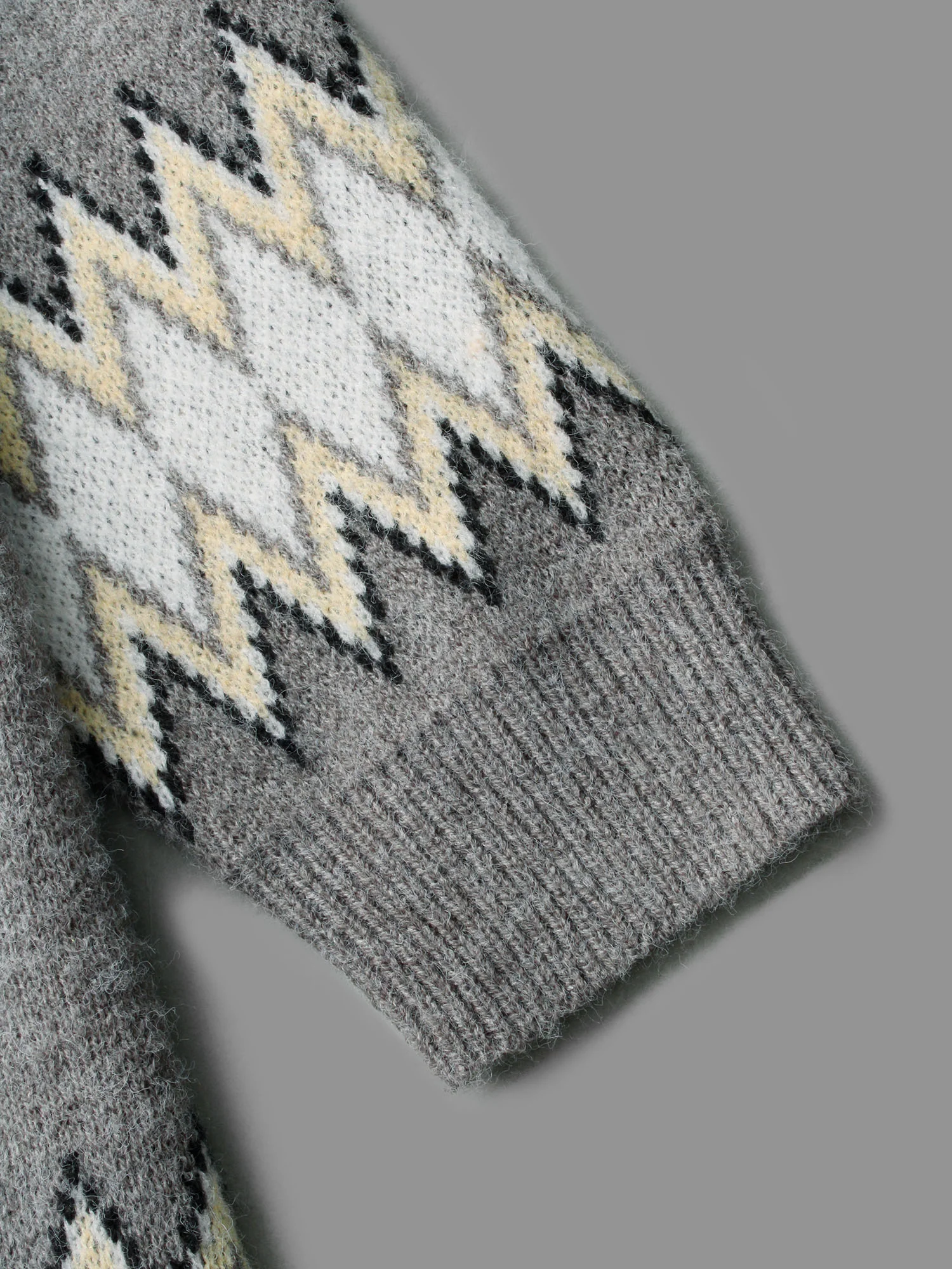 Bandana Geometric Asymmetrical Hem Cardigan - Image 7