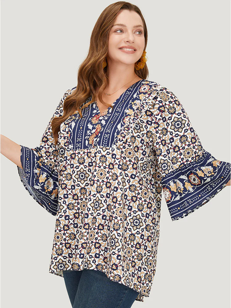 Bandana High Low Hem Bell Sleeve Blouse - Image 3