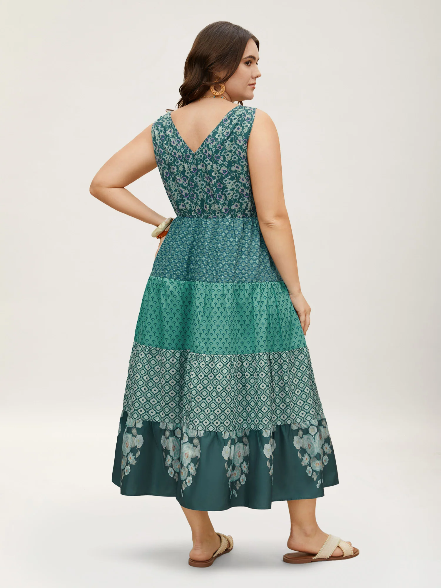 Bandana Patchwork Floral Sleeveless Dress - Image 12