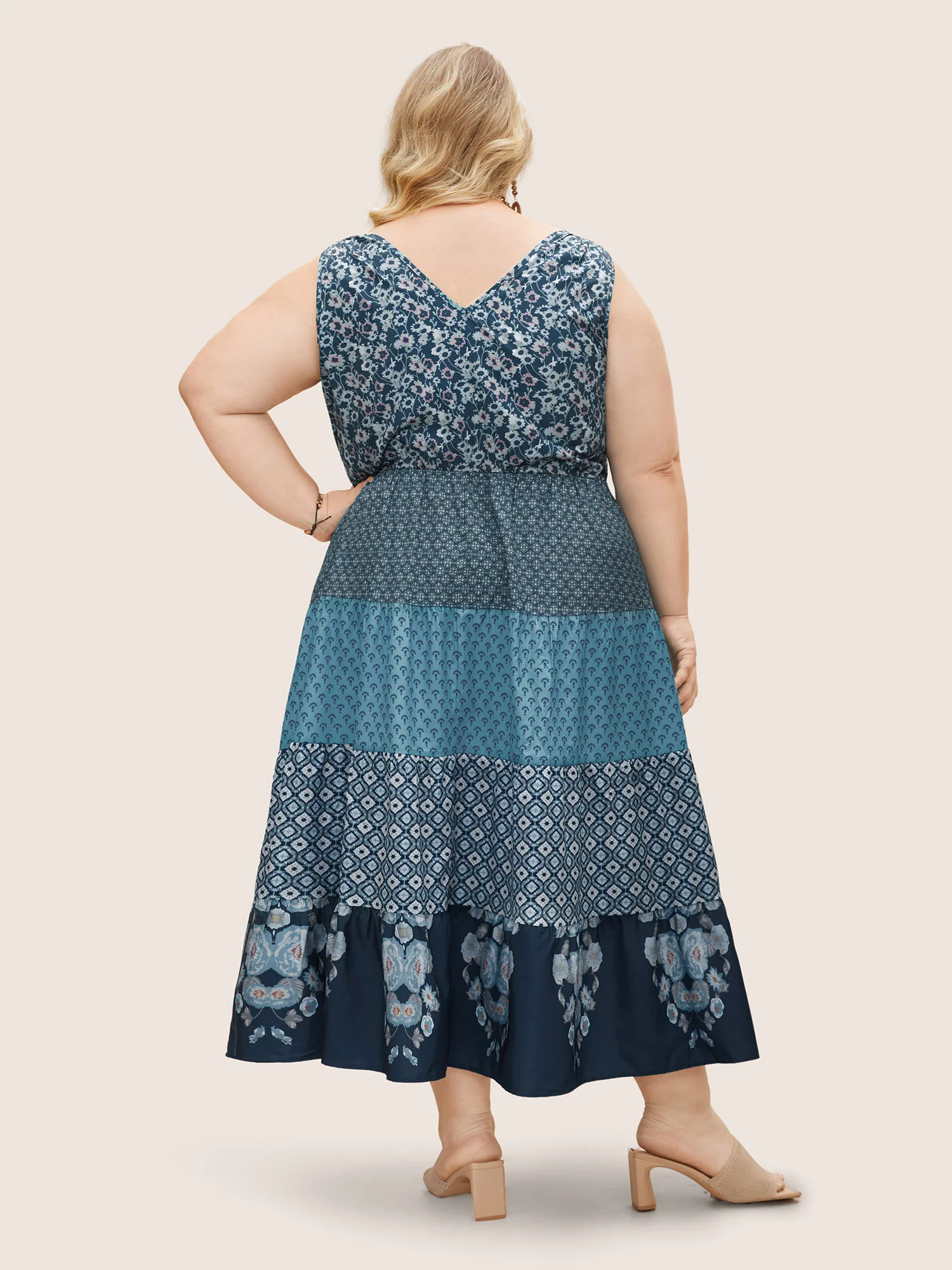 Bandana Patchwork Floral Sleeveless Dress - Image 8
