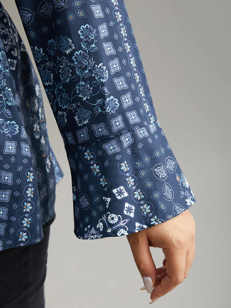 Bandana Print Bowknot Frill Trim Blouse - Image 7