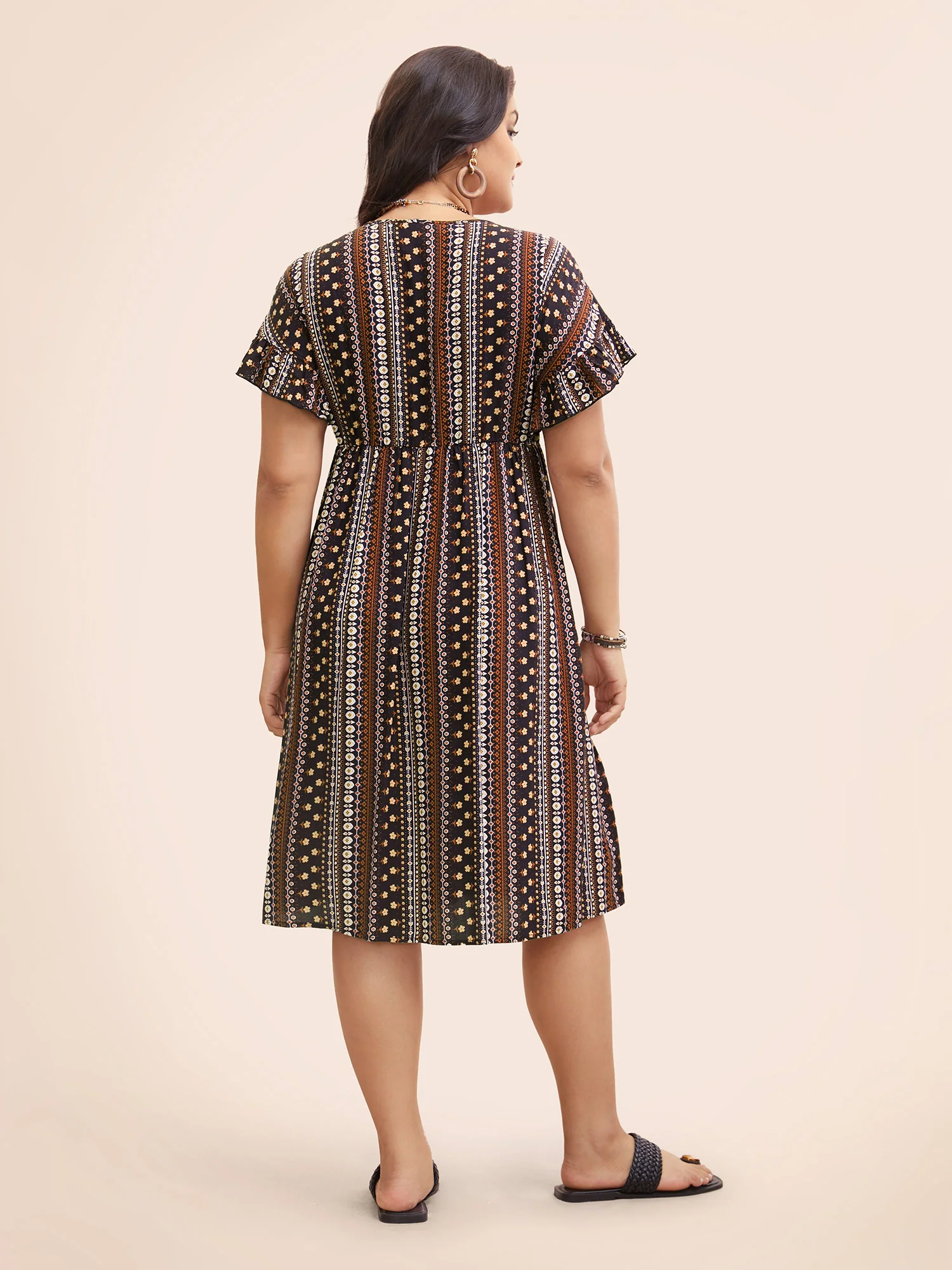Bandana Print Pocket V Neck Ruffle Sleeve Dress - Image 4