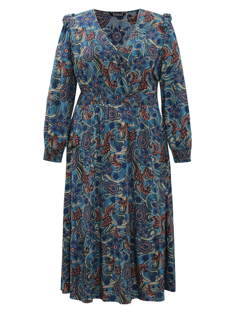 Bandana Print Shirred Pocket Frill Trim Dress - Image 5