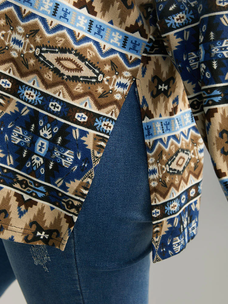 Bandana Print Turtleneck Split Hem T-shirt - Image 6